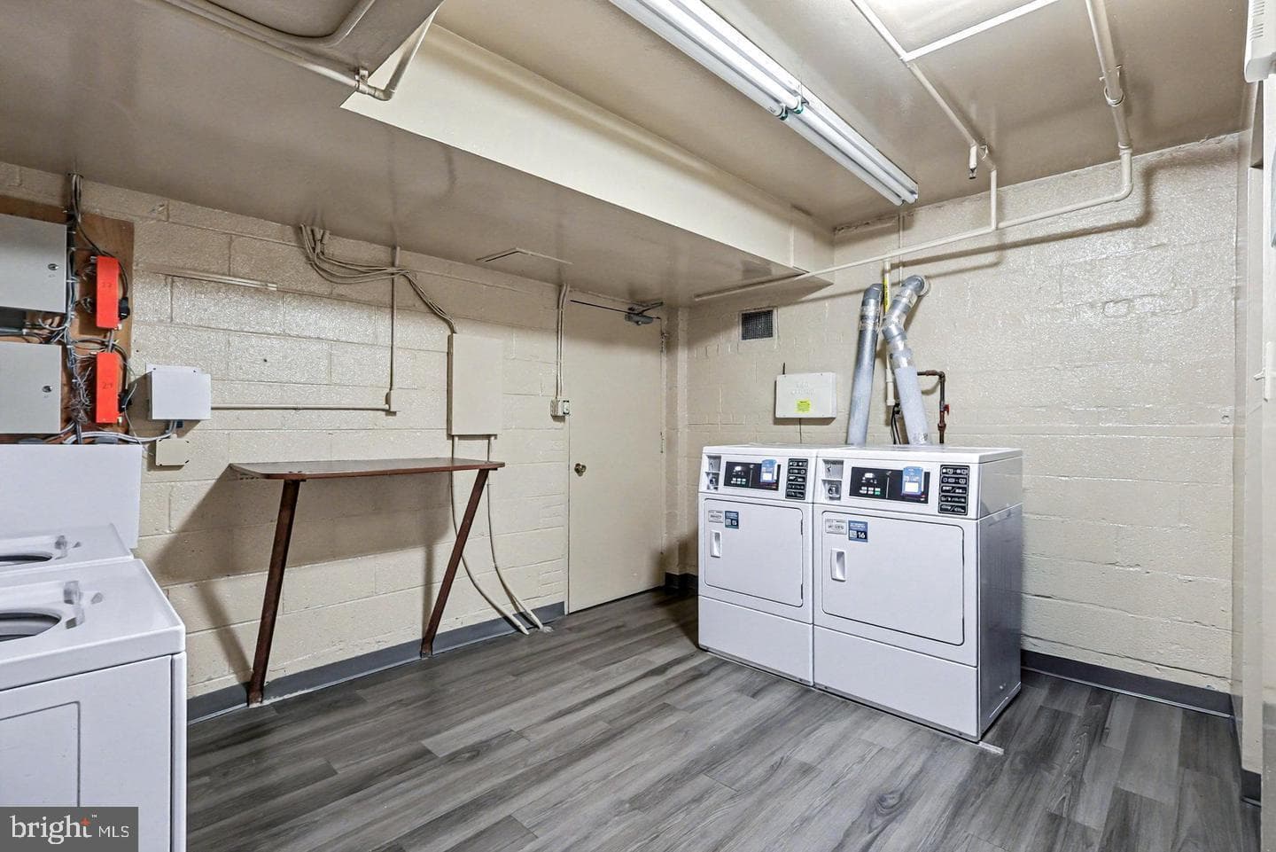 6 Canterbury Square #301 photo 28