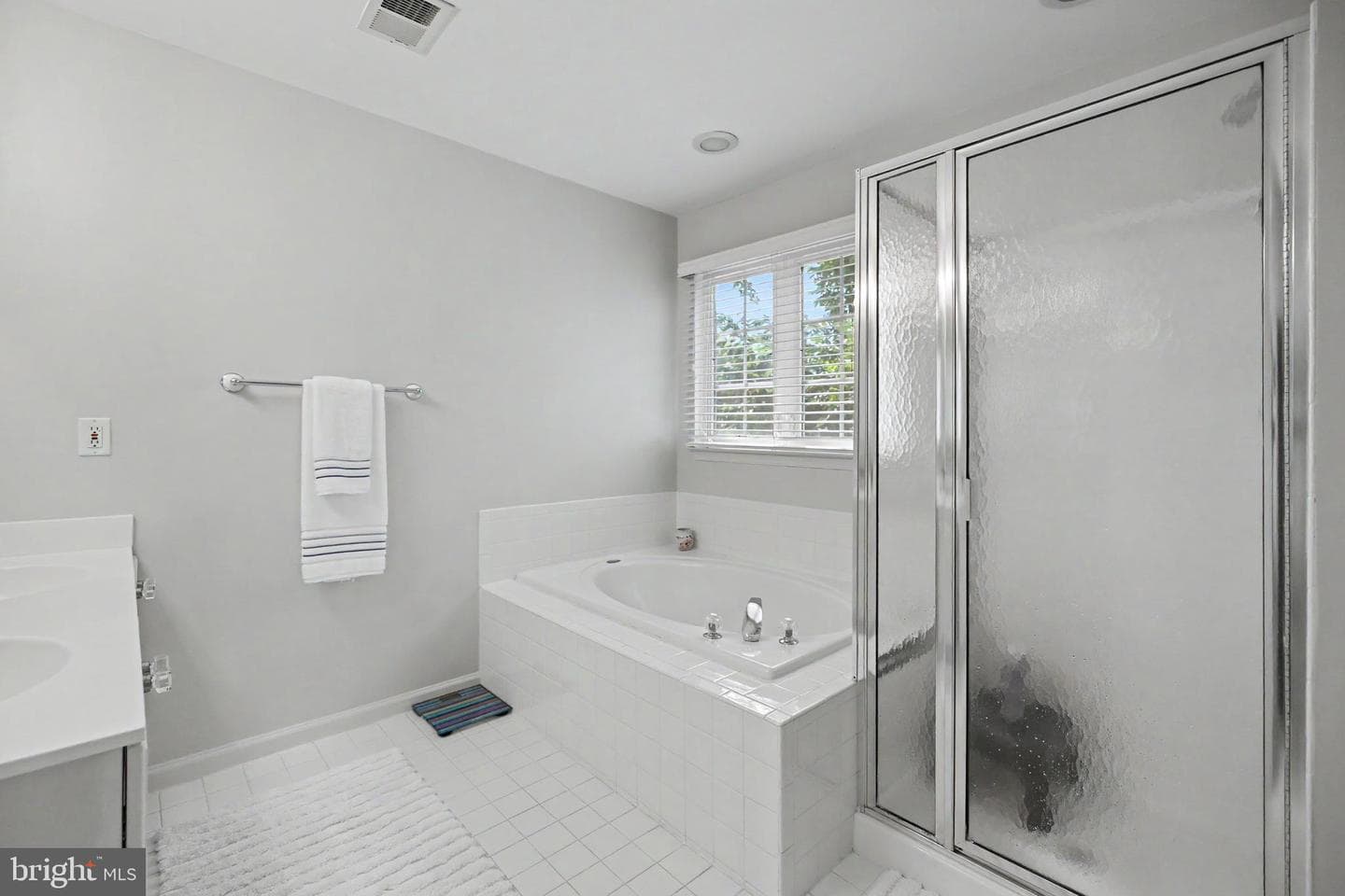 5094 Grimm Drive photo 32