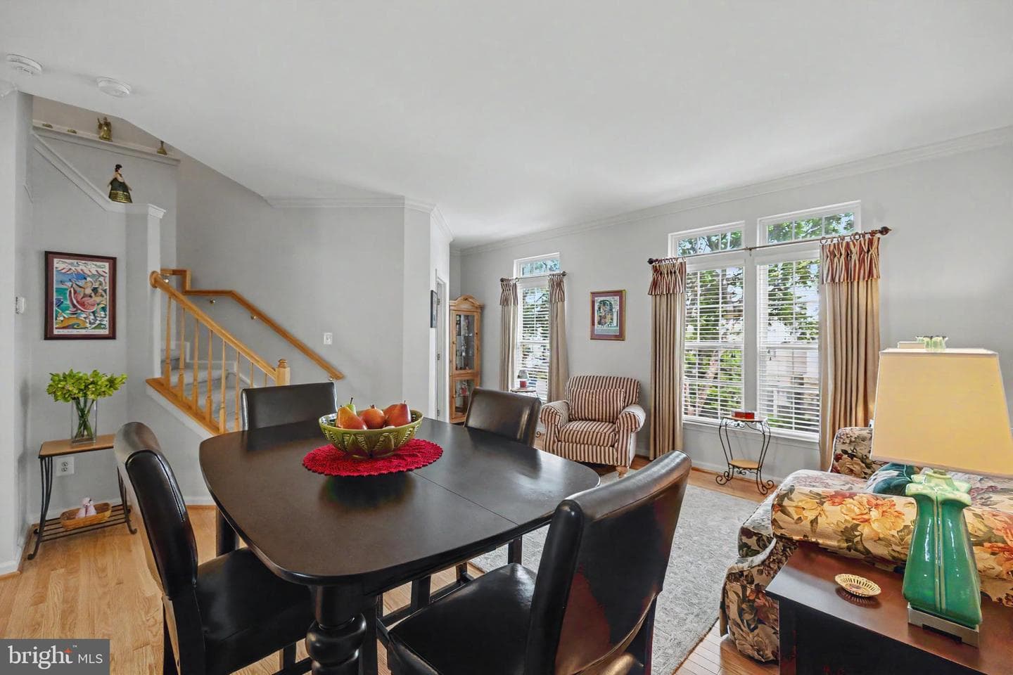 5094 Grimm Drive photo 4