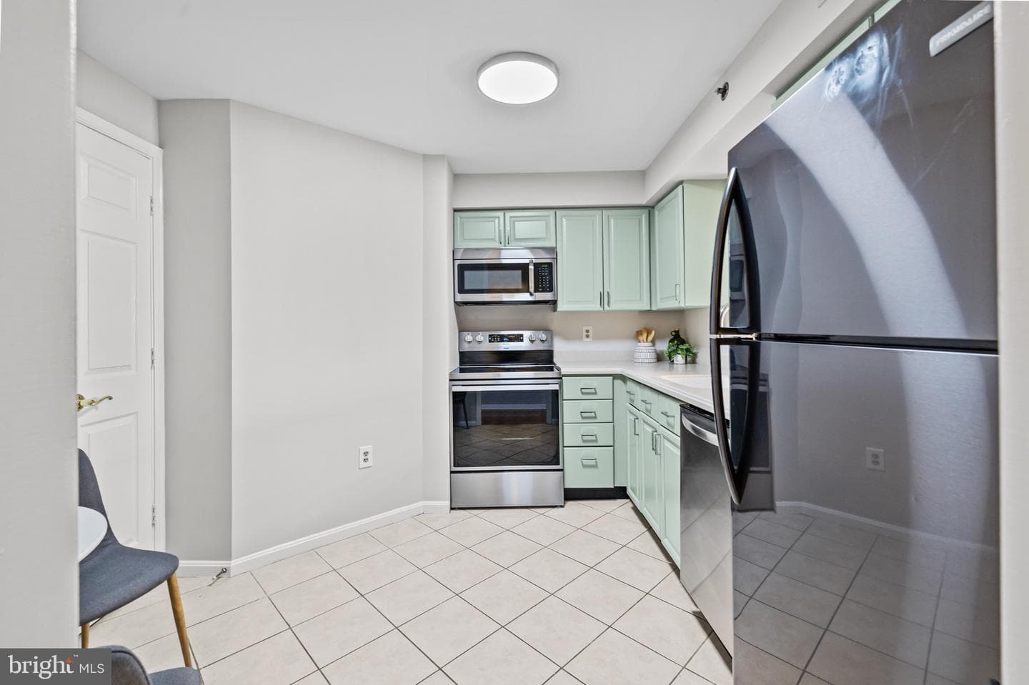 610 N West Street #406 photo 6