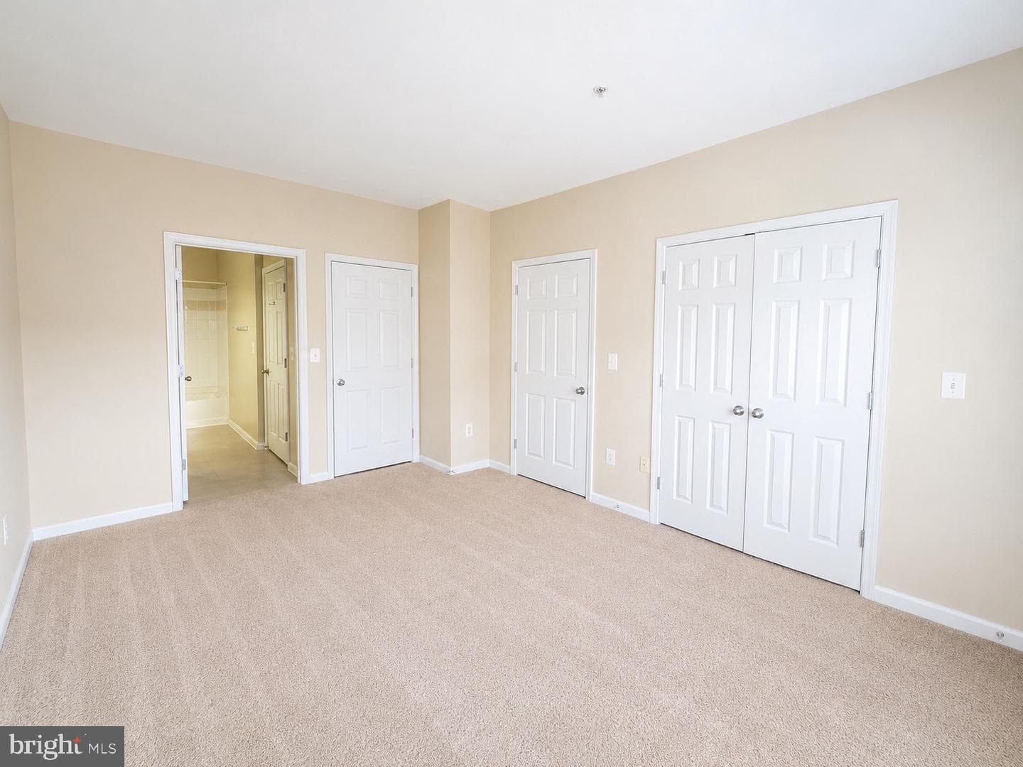 4850 Eisenhower Avenue #304 photo 20