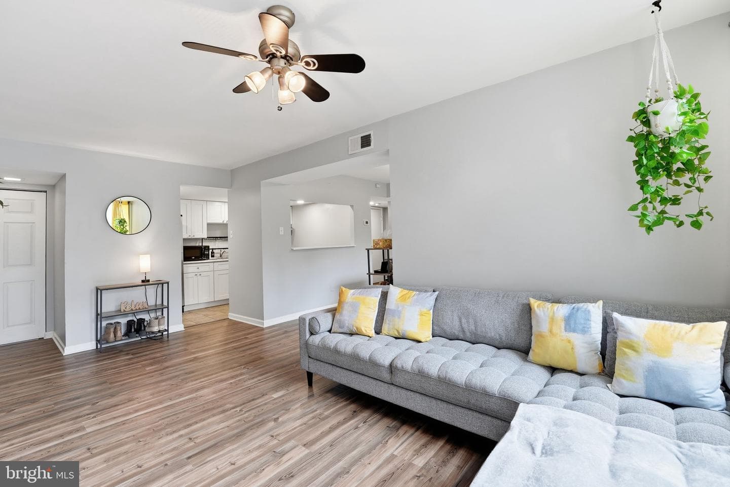 501 N Armistead Street #t3 photo 3