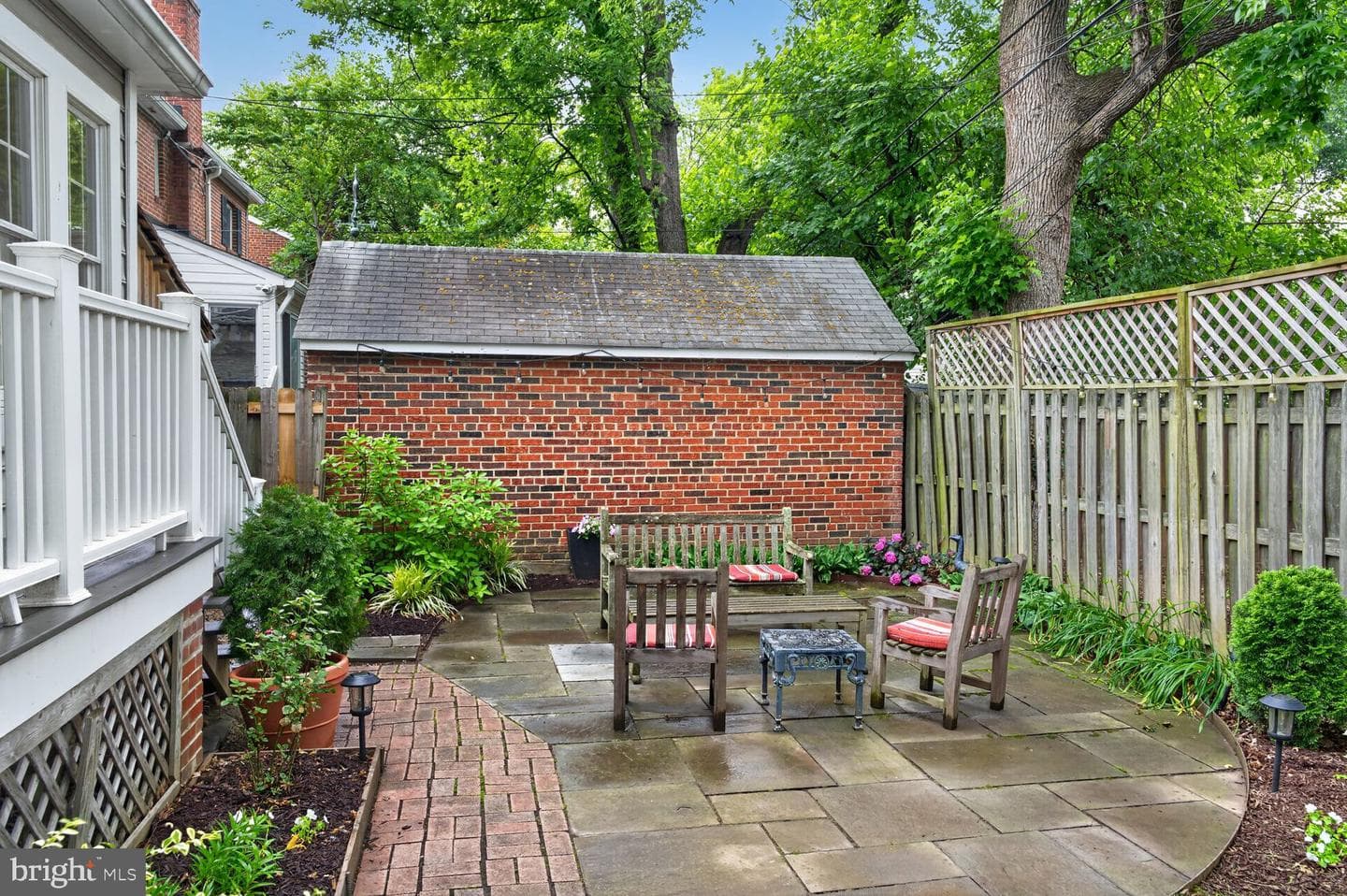 105 Adams Avenue photo 49