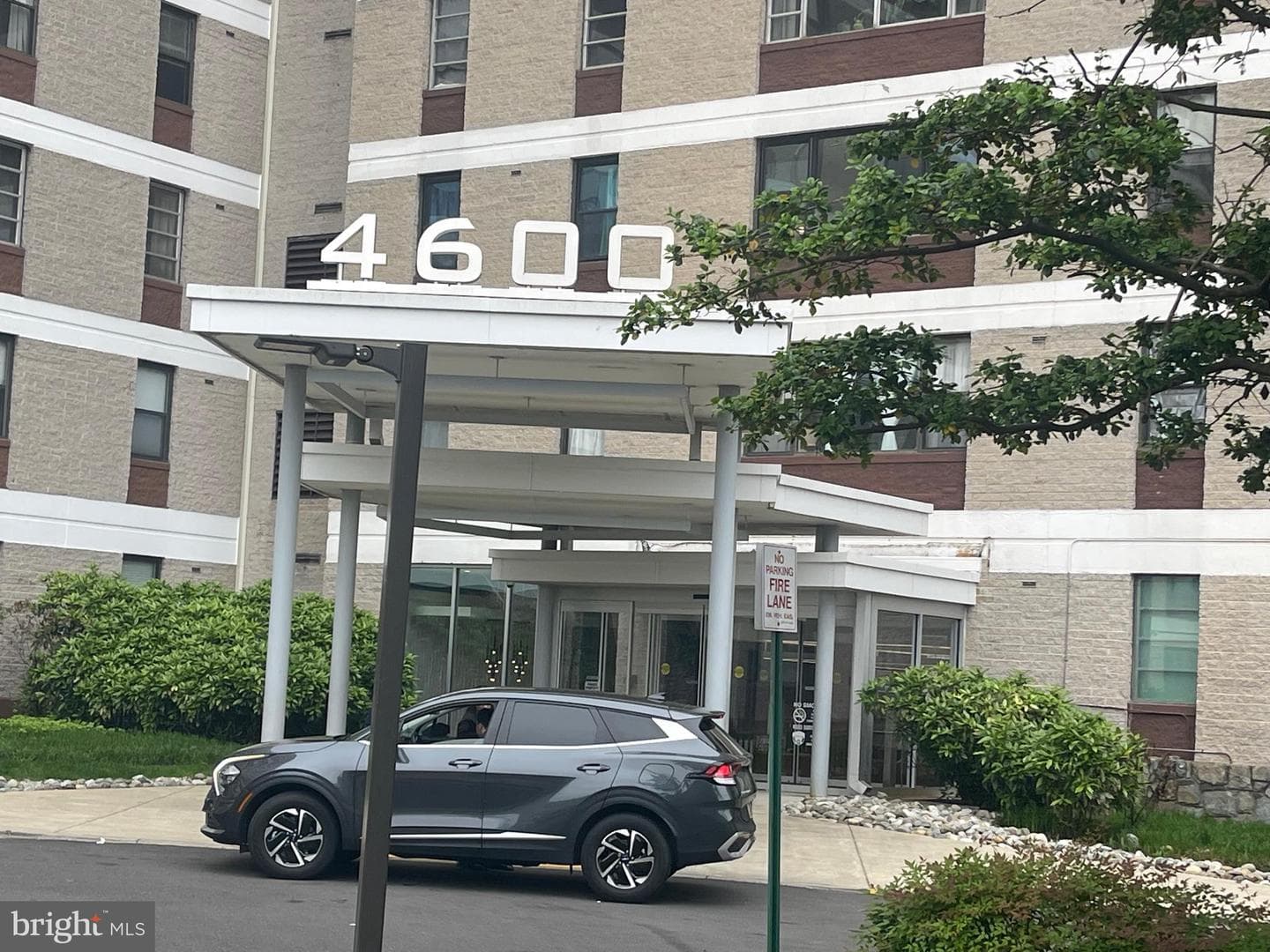 4600 Duke Street #1008, Alexandria