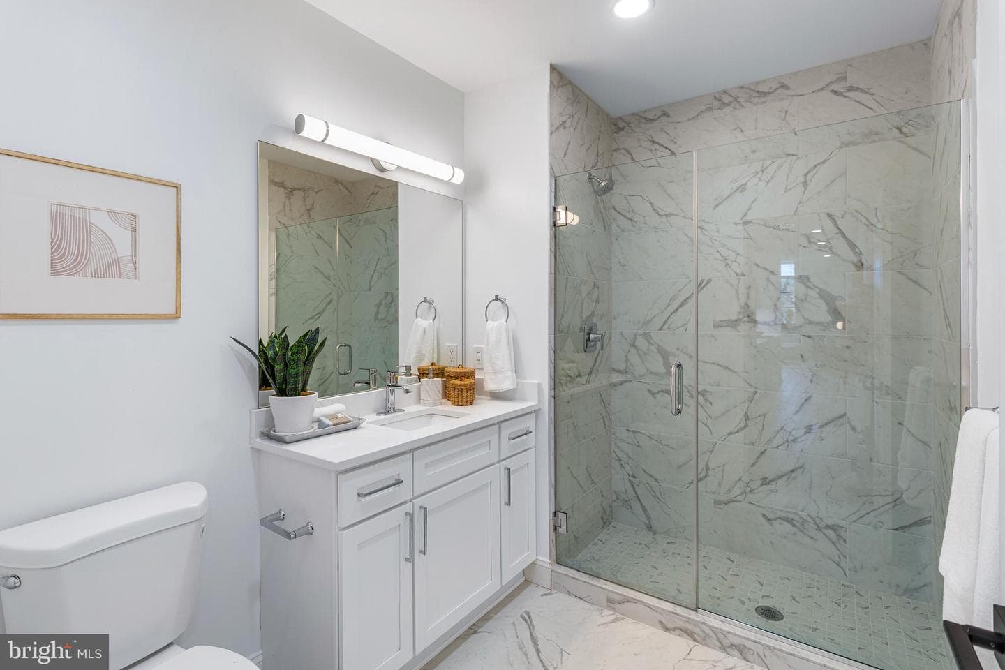 1229 King Street #201-1 photo 6