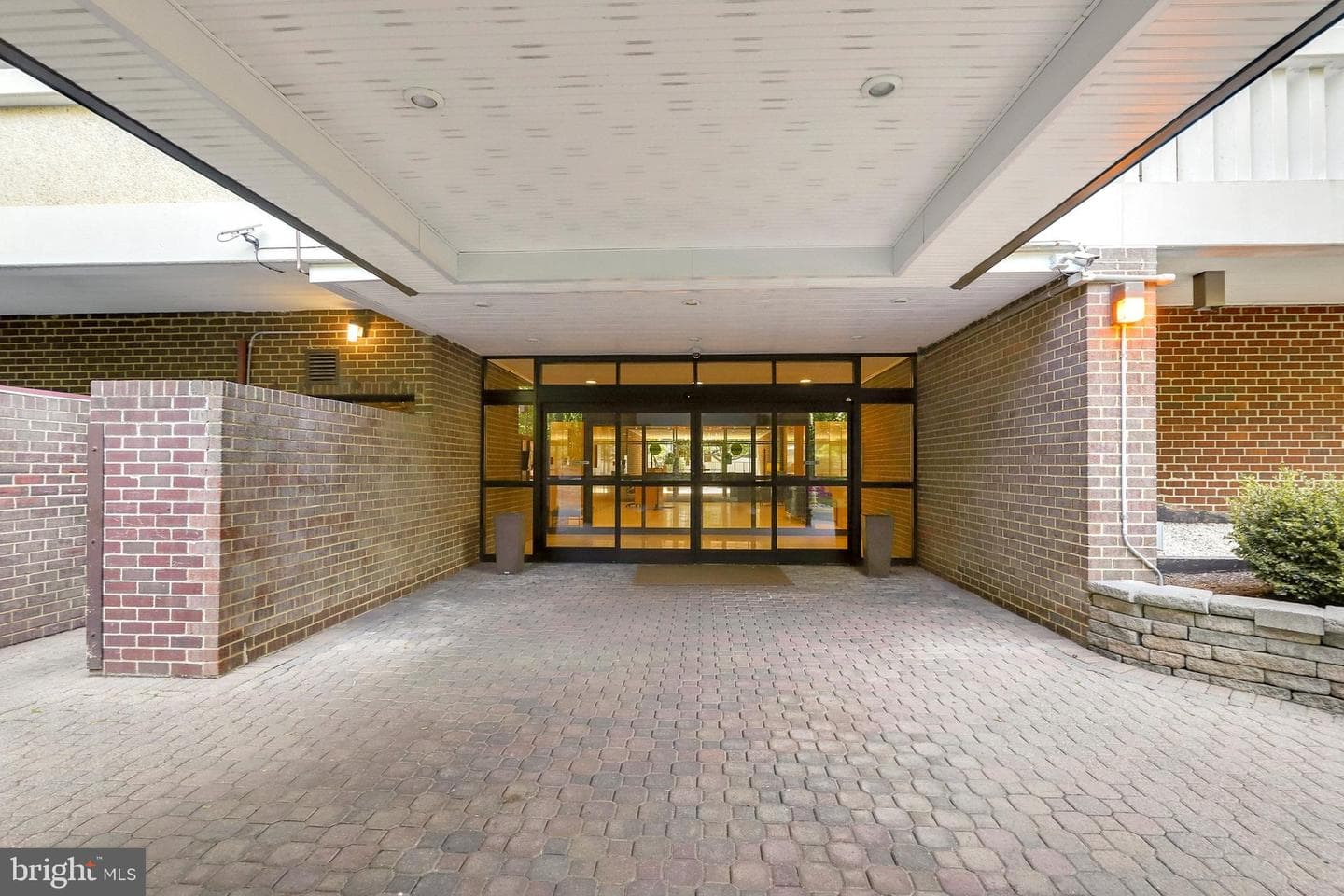 6101 Edsall Road #211, Alexandria