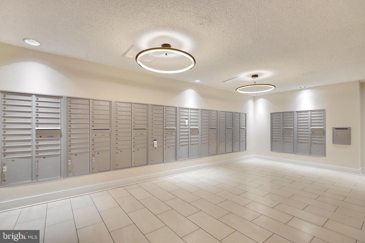 6101 Edsall Road #211 photo 4