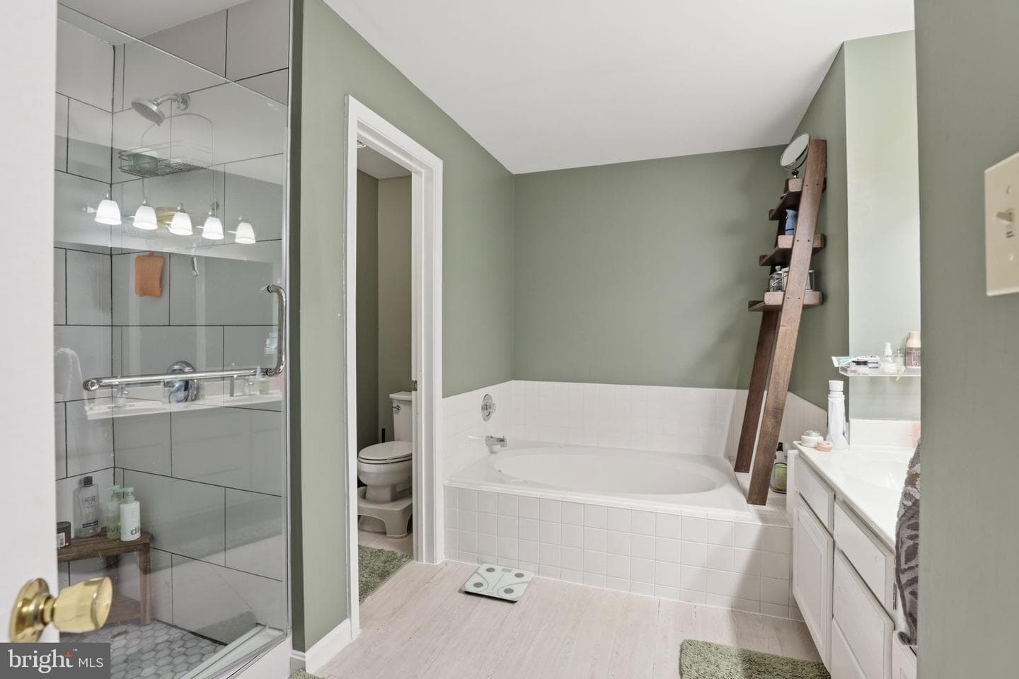 277 S Pickett Street #302 photo 13