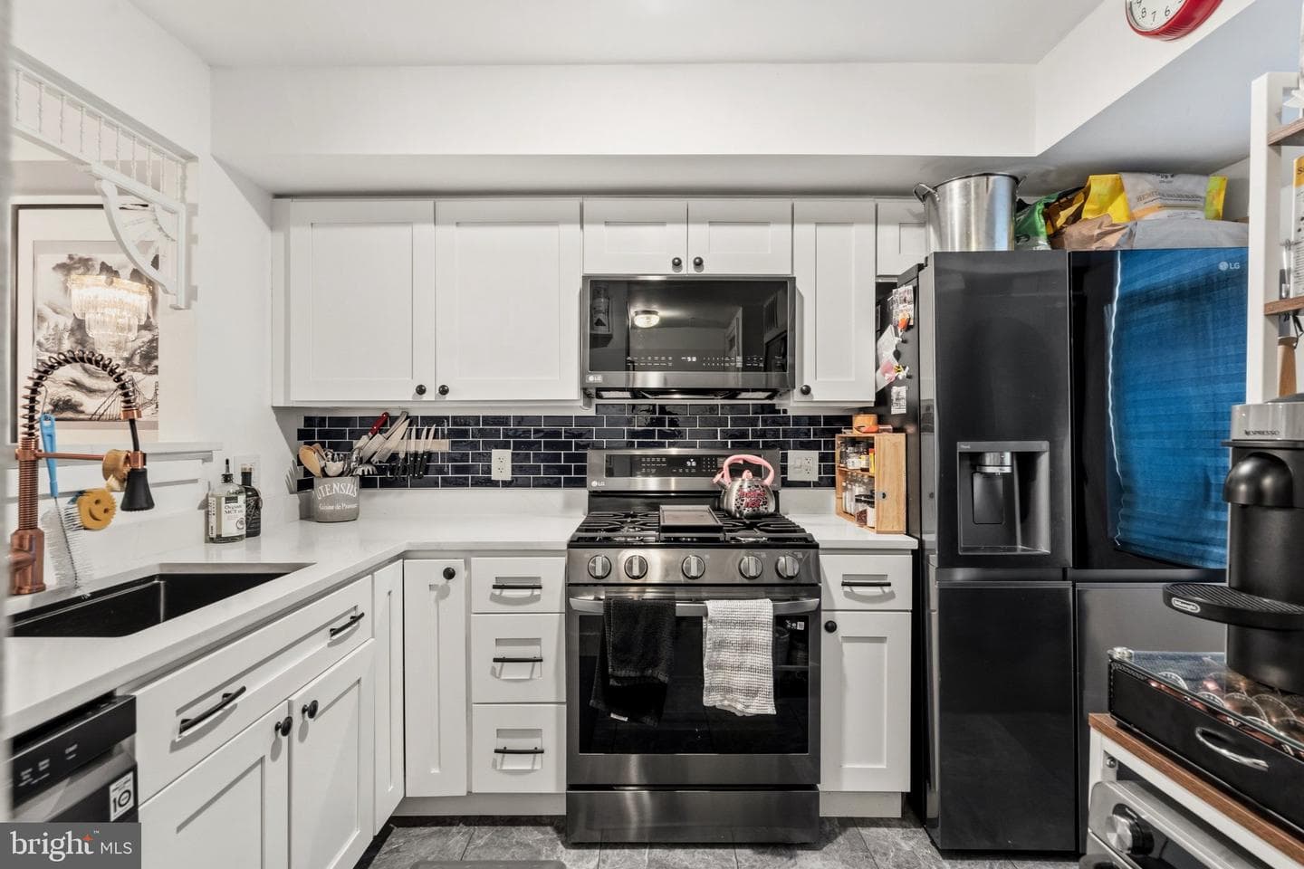 6335 Stevenson Avenue #d, Alexandria