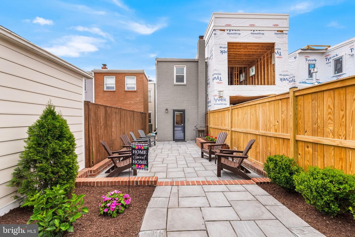 1005 Oronoco Street photo 32