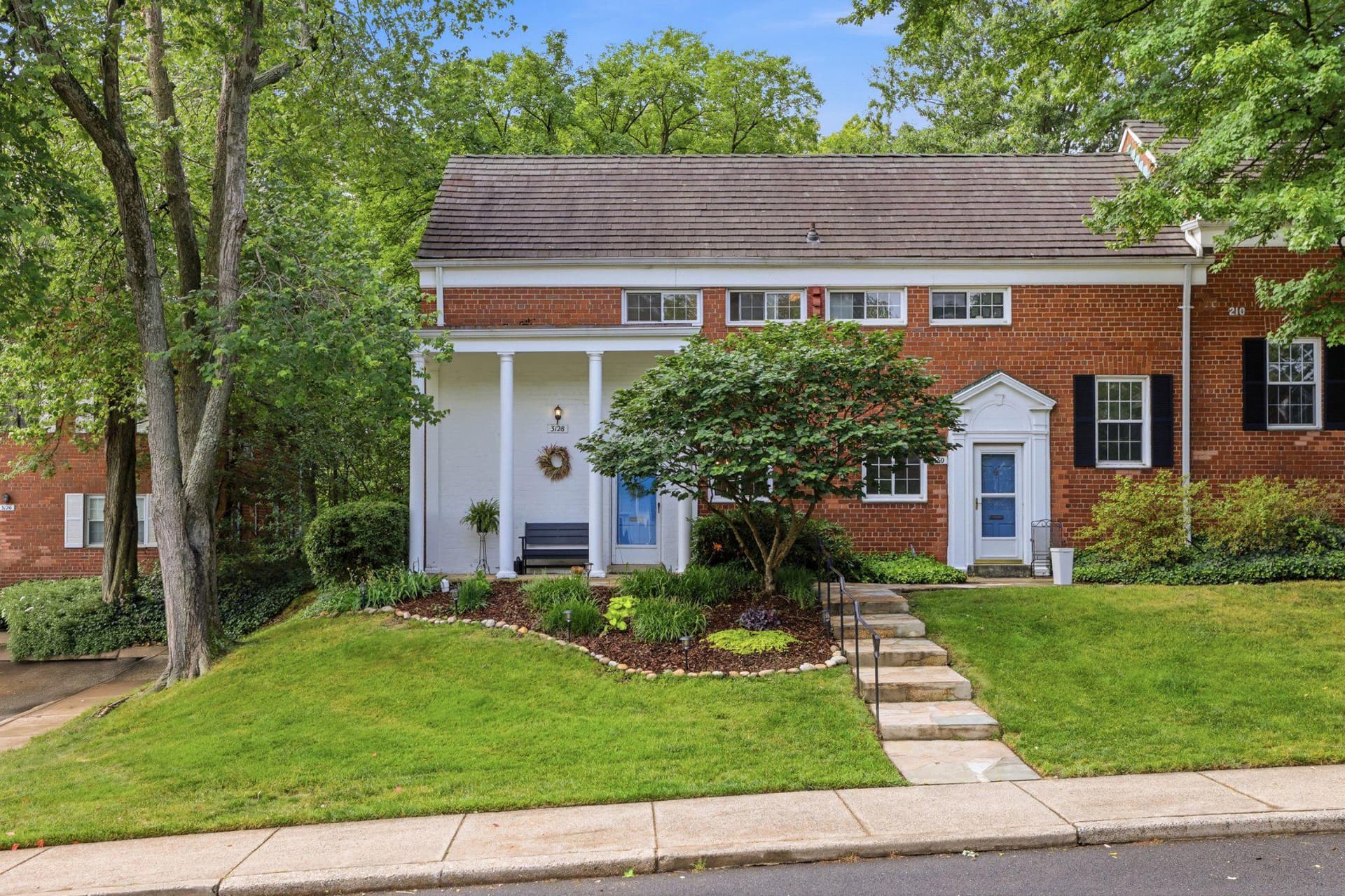3128 Martha Custis Drive