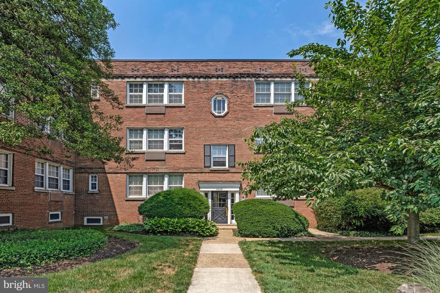 1808 W Abingdon Drive #301, Alexandria