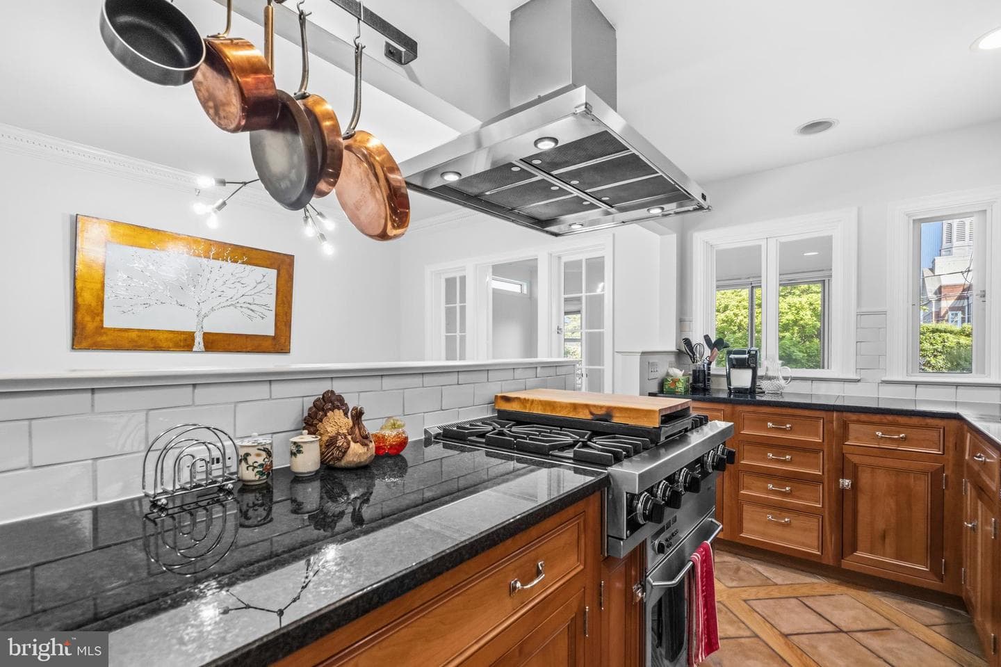 902 S Saint Asaph Street photo 11