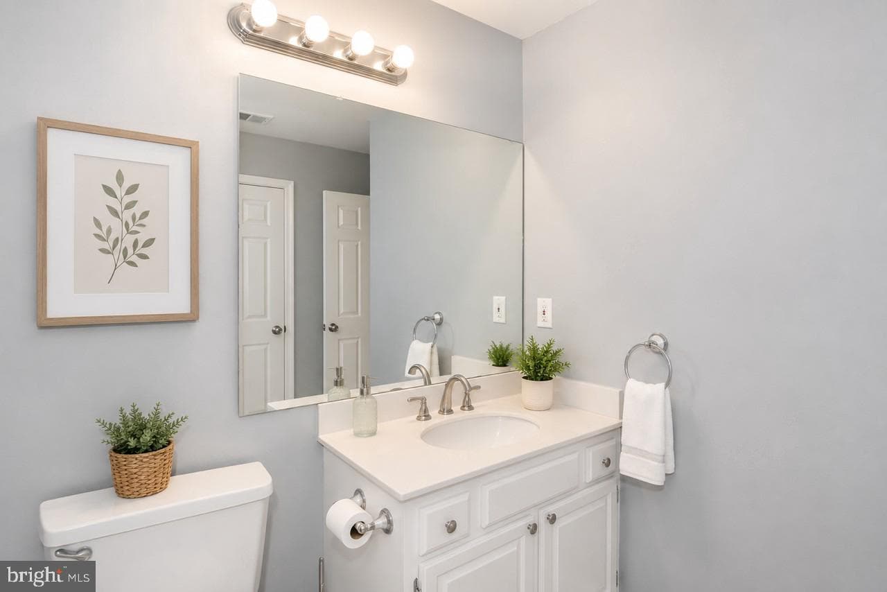 240 S Reynolds Street #309 photo 11