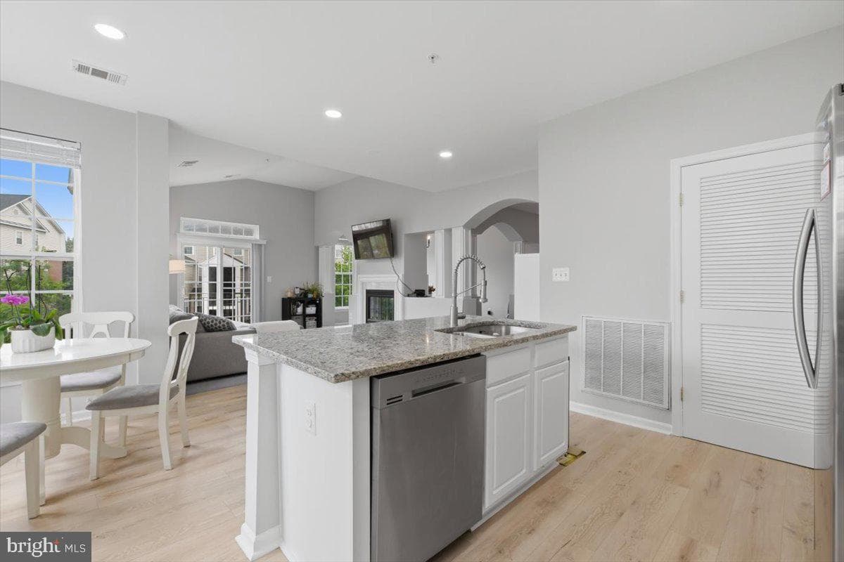 271 Cameron Station Boulevard #103 photo 20