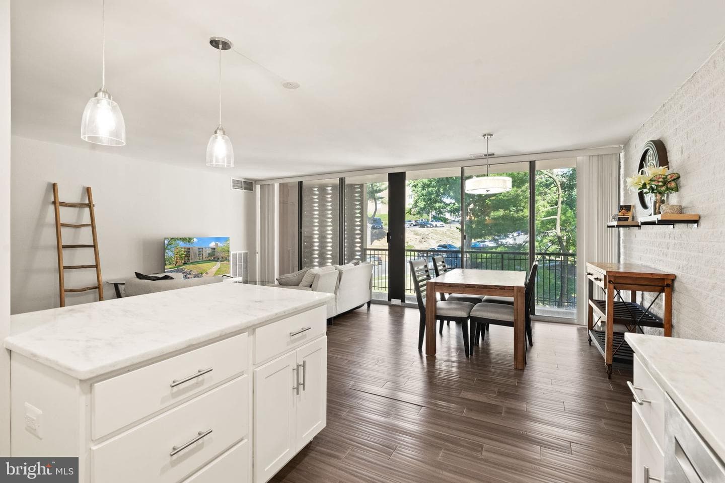 12 Van Dorn #405 photo 18