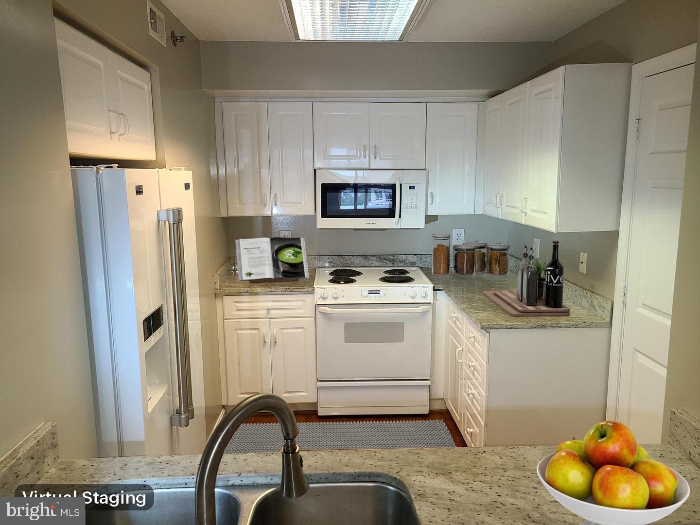 2121 Jamieson Avenue #1906 photo 4