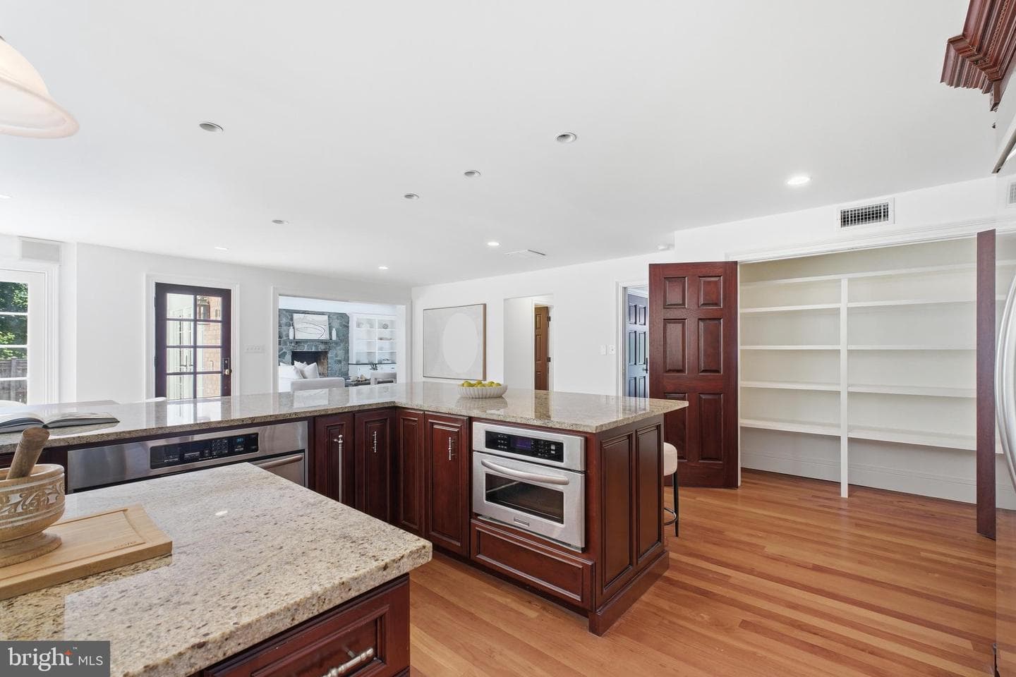 1337 Kingston Avenue photo 16