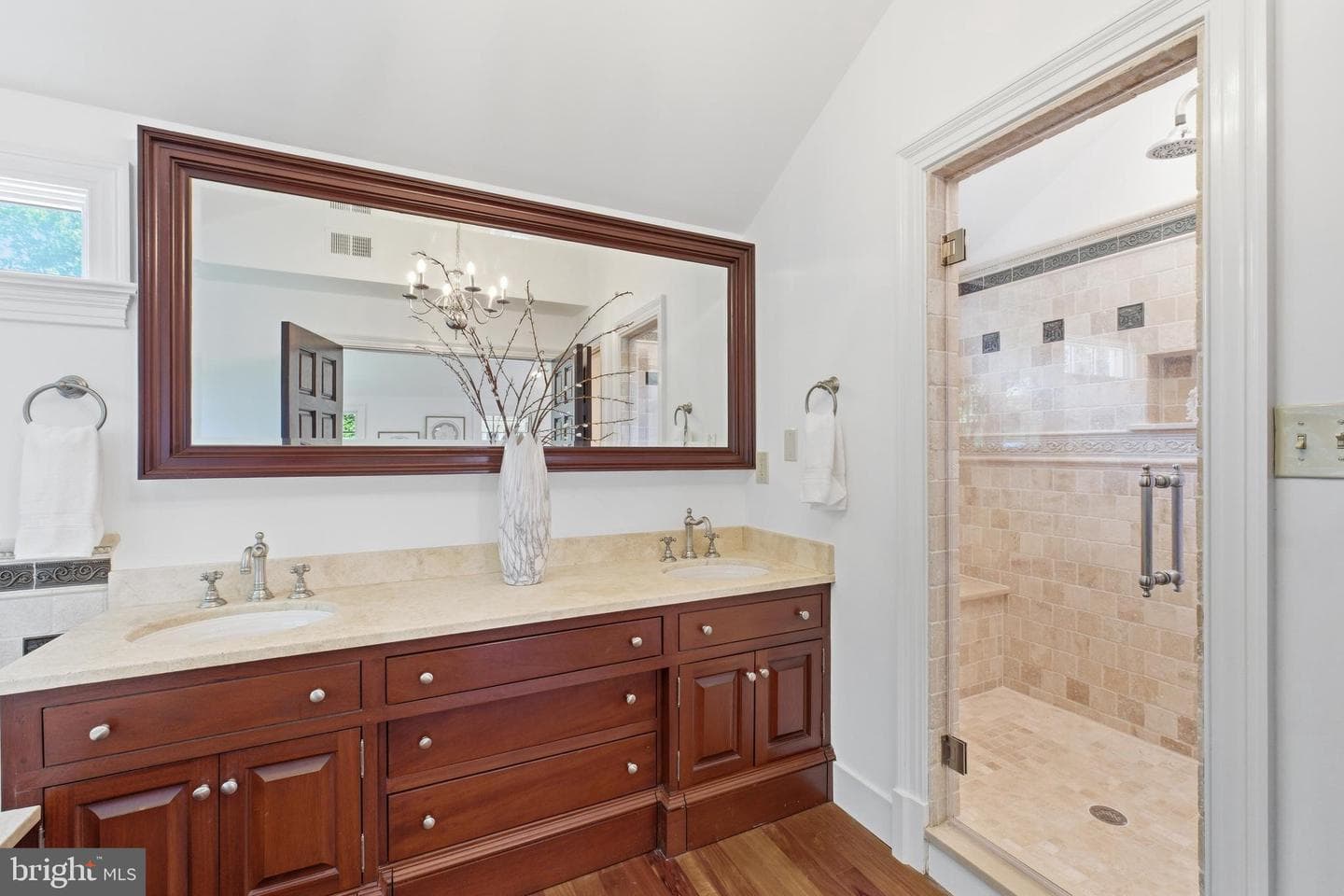 1337 Kingston Avenue photo 35