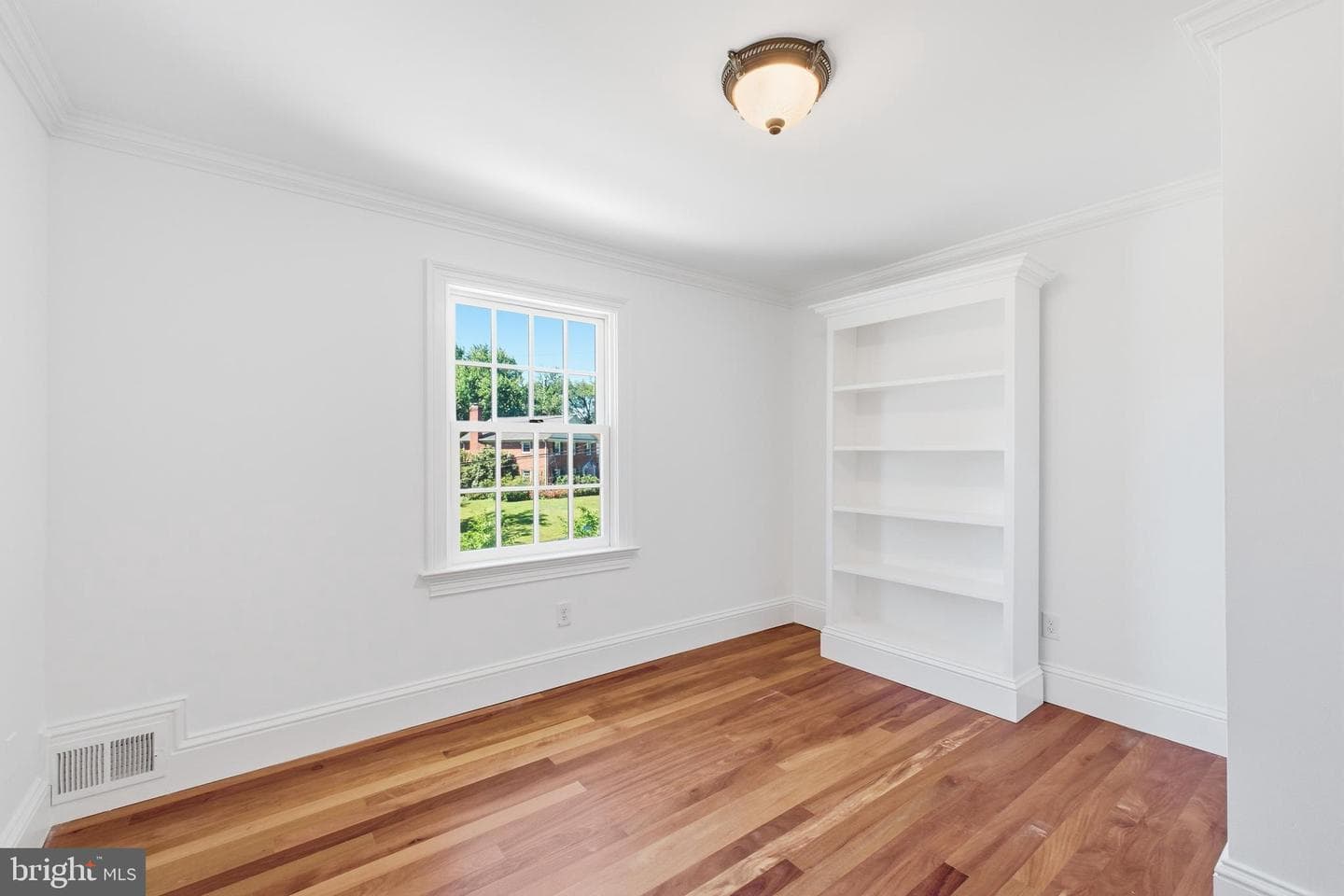 1337 Kingston Avenue photo 40