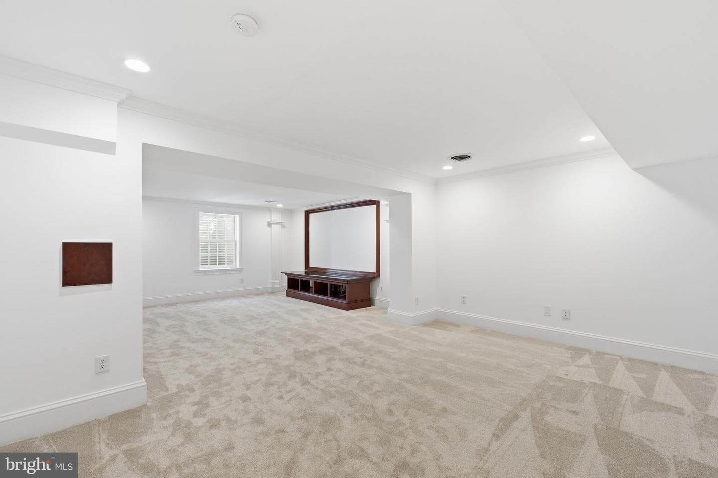 1337 Kingston Avenue photo 65