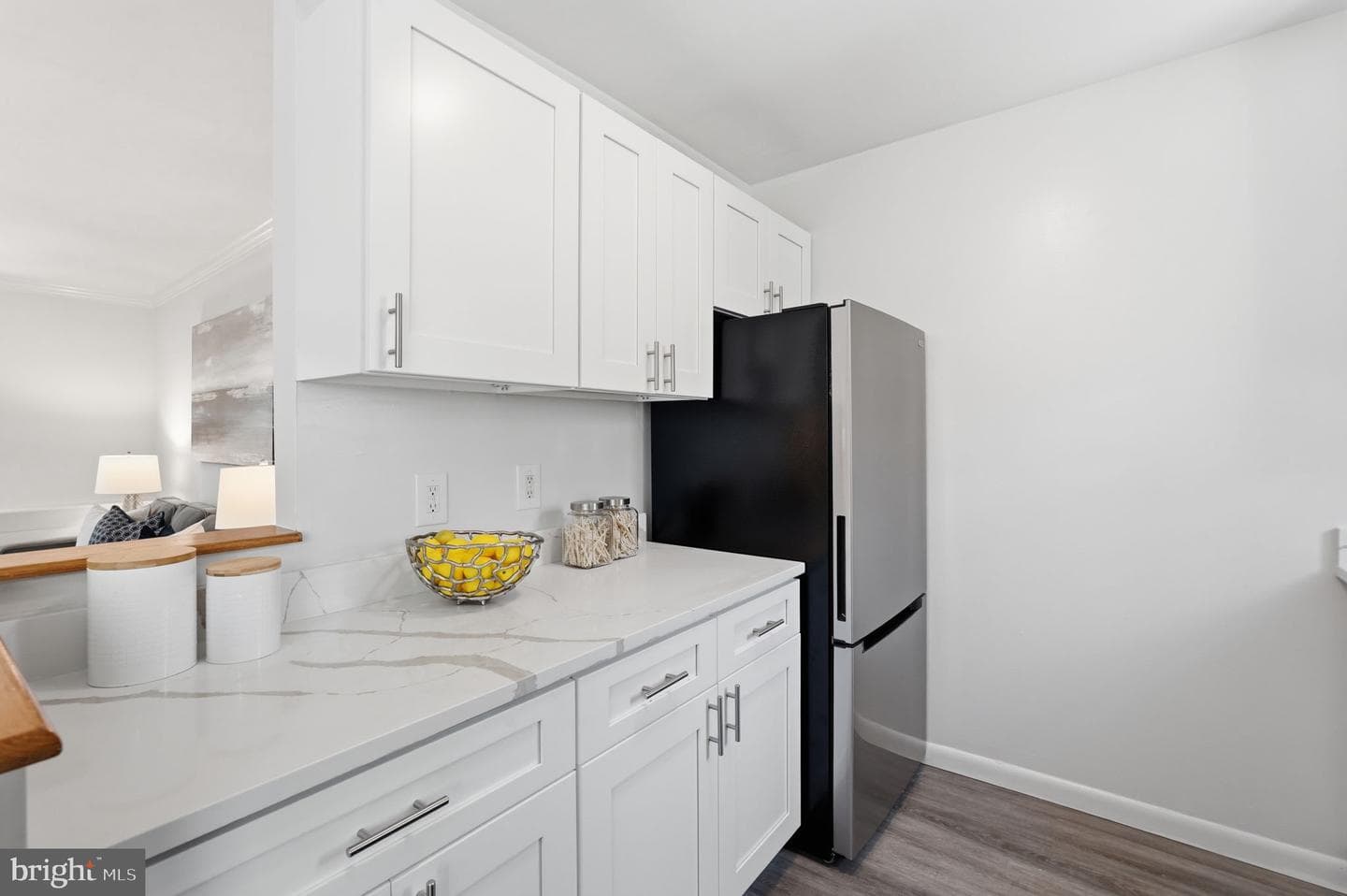 1608 W Abingdon Drive #302 photo 11