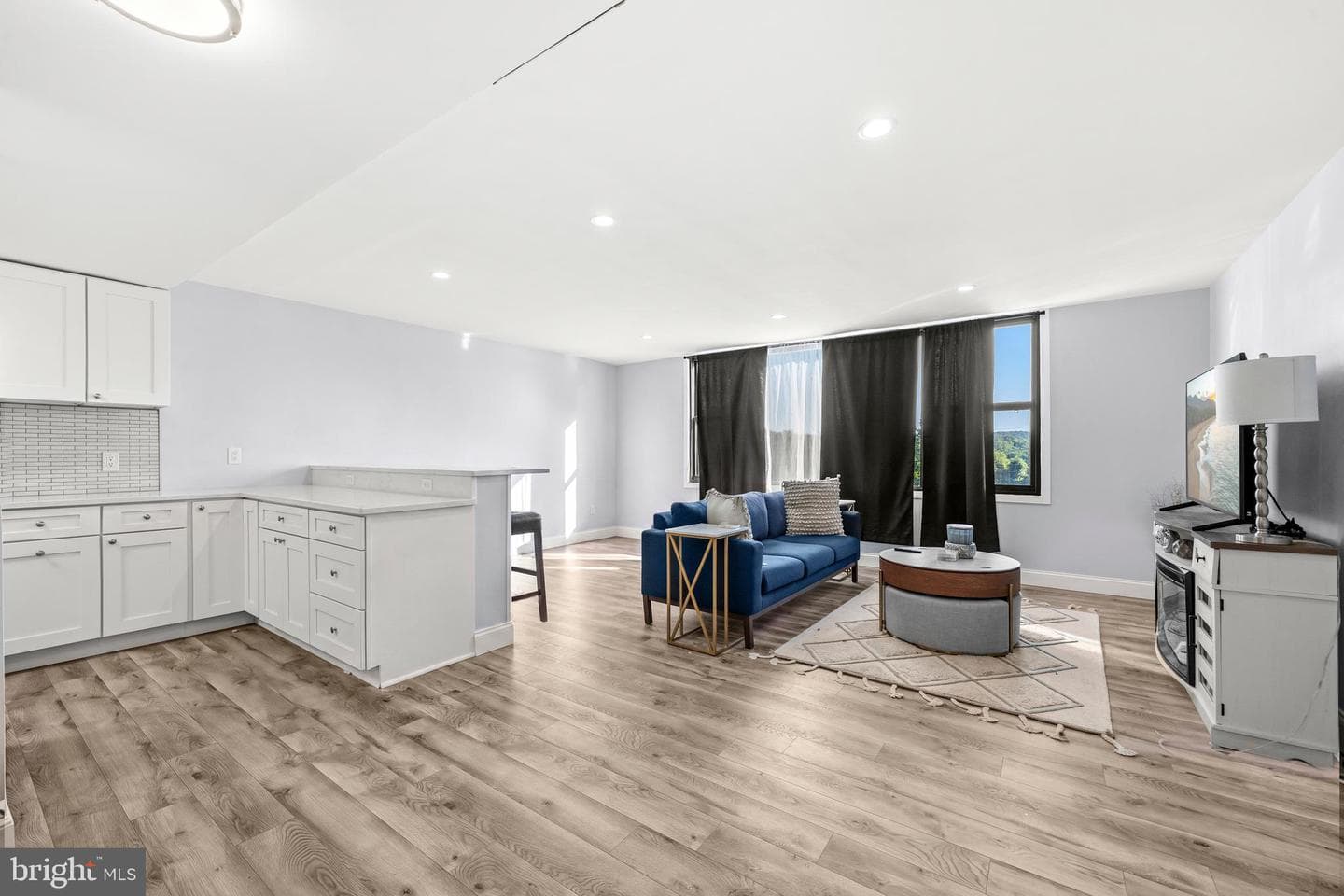 4600 Duke Street #430 photo 3