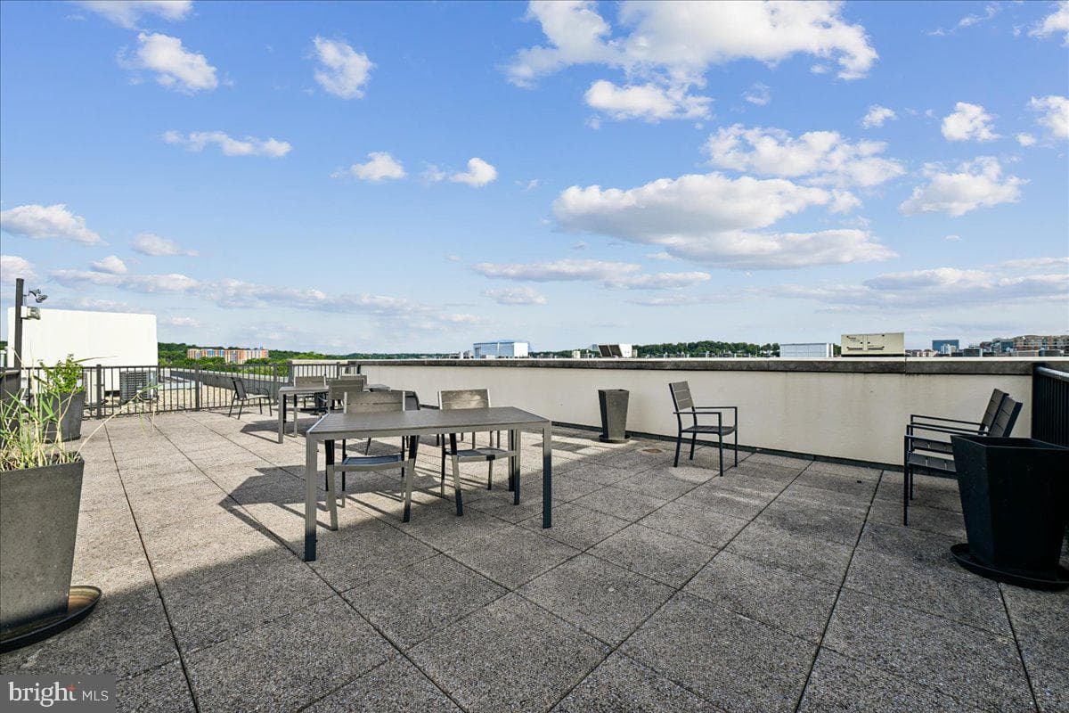 181 E Reed Avenue #203 photo 34