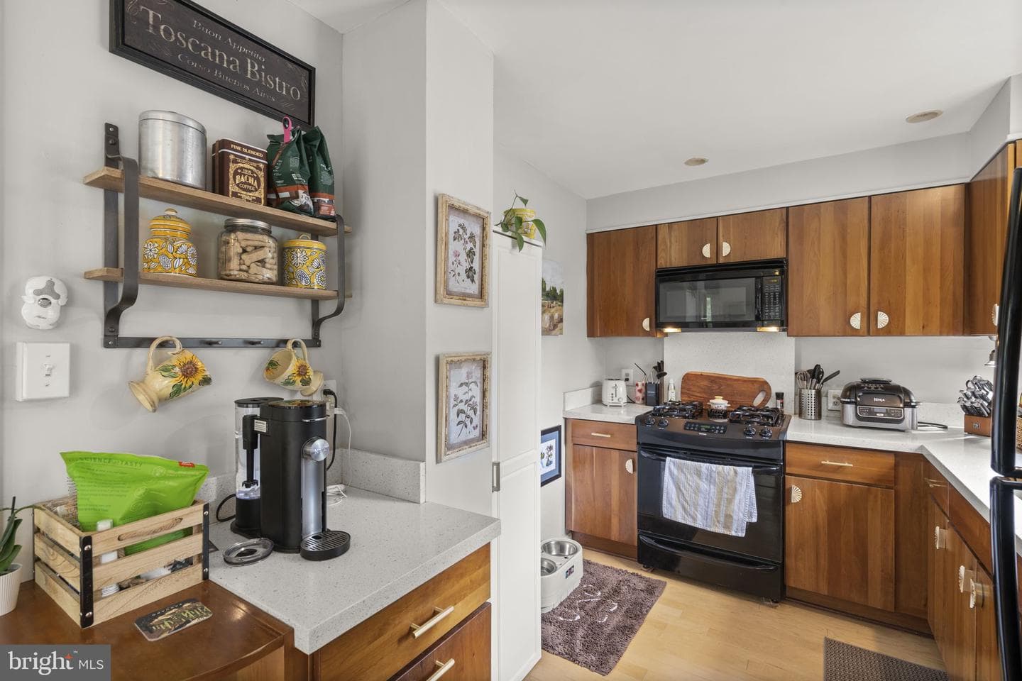 3408 Martha Custis Drive photo 15
