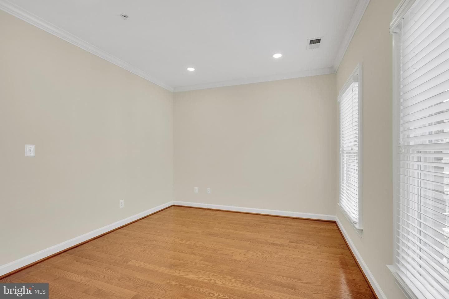 1818 Potomac Greens Drive photo 52