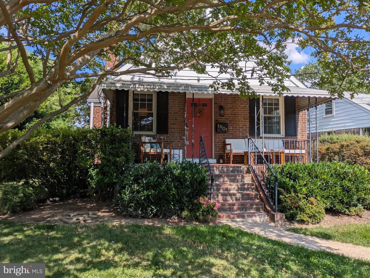 1901 Scroggins Road photo 3