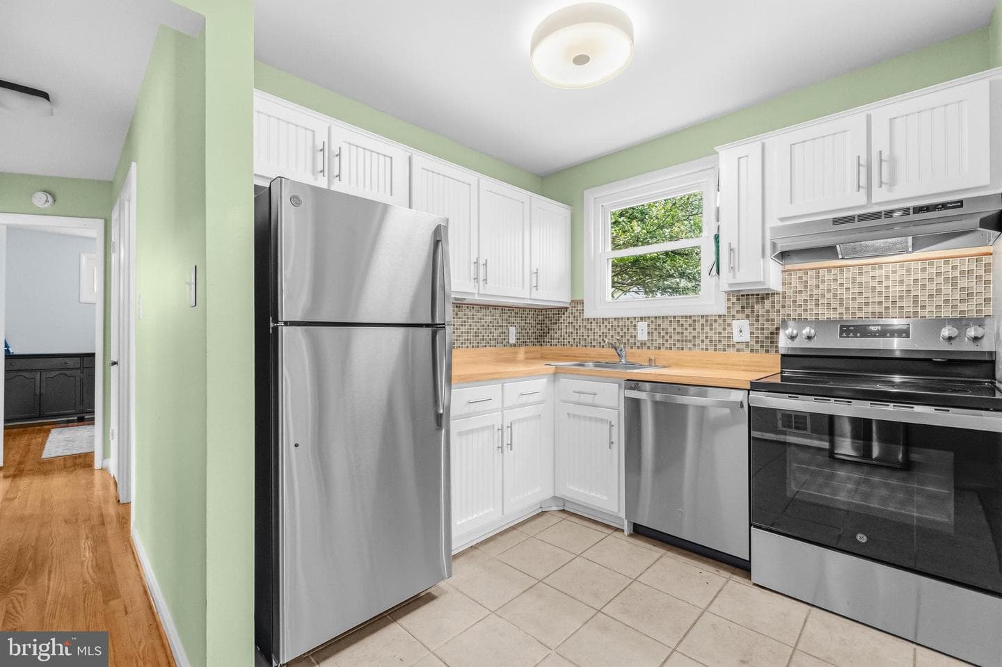 4709 Richmarr Place photo 7