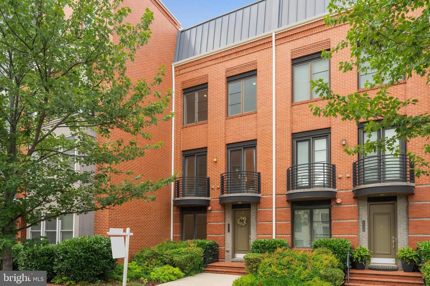 2007 Main Line Boulevard, Alexandria