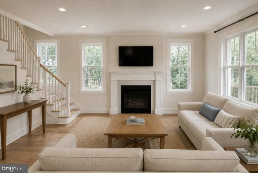 205 Macarthur Road photo 5