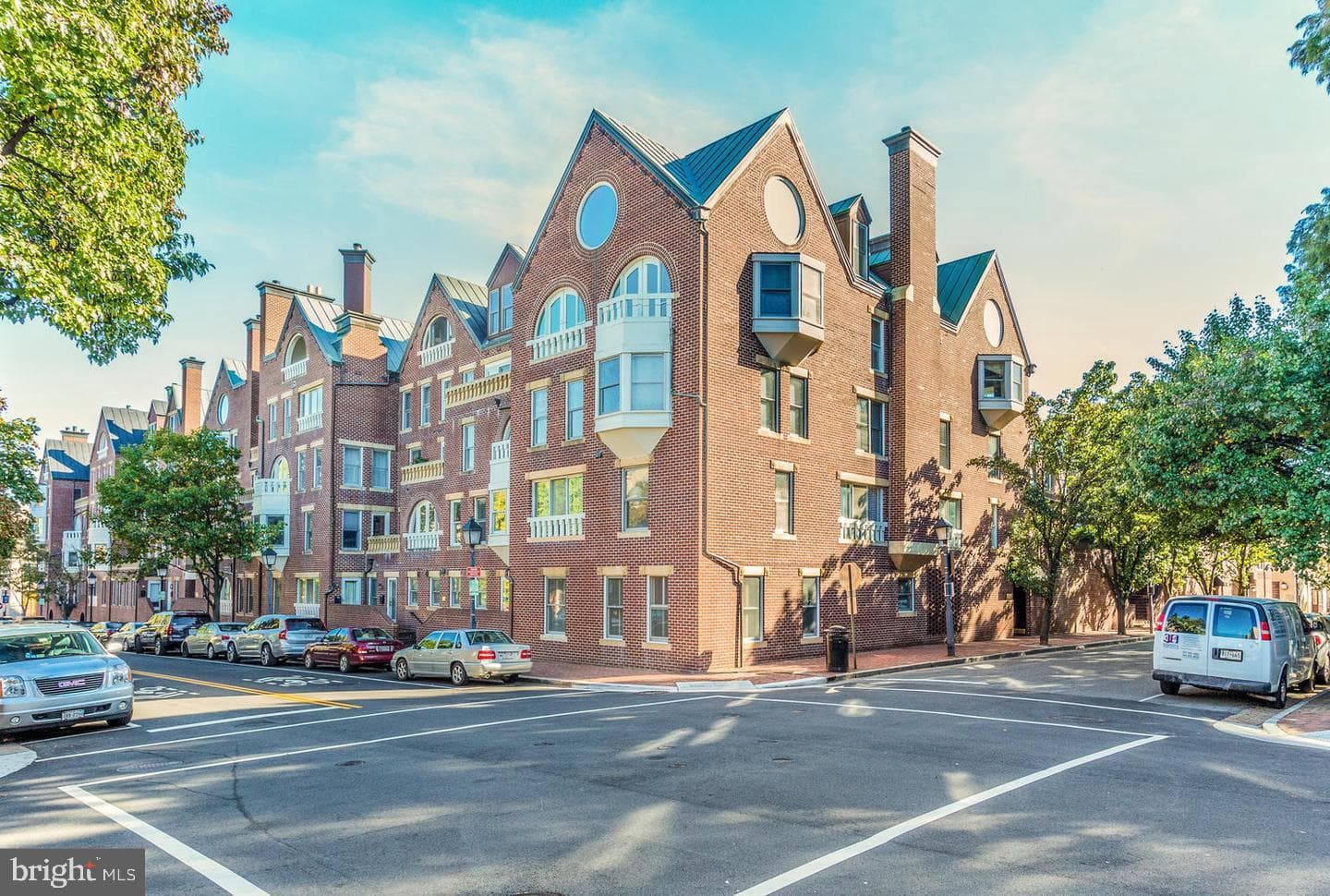125 N Lee Street #dh407, Alexandria