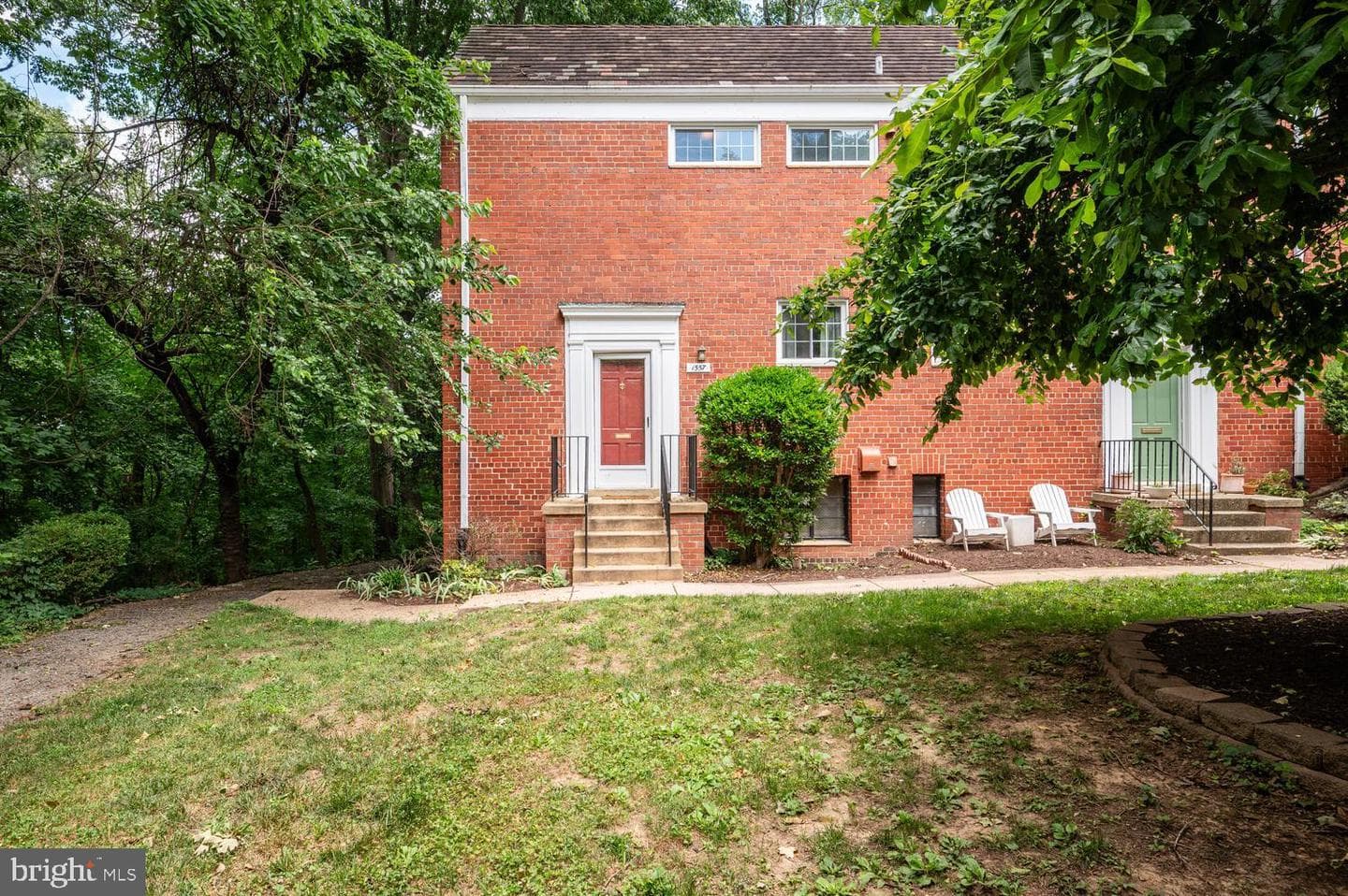 1557 Mount Eagle, Alexandria