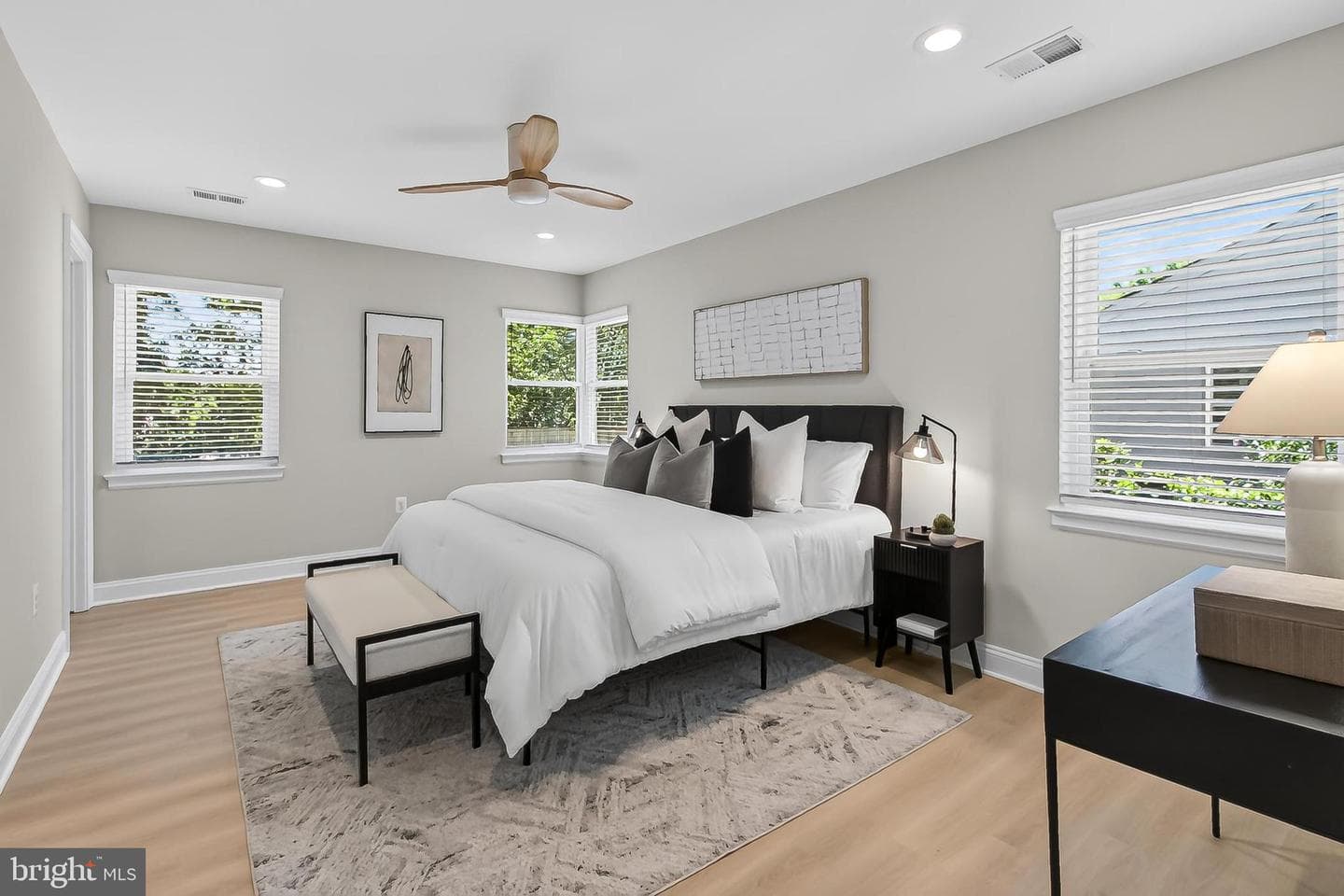 201 Longview Drive photo 32