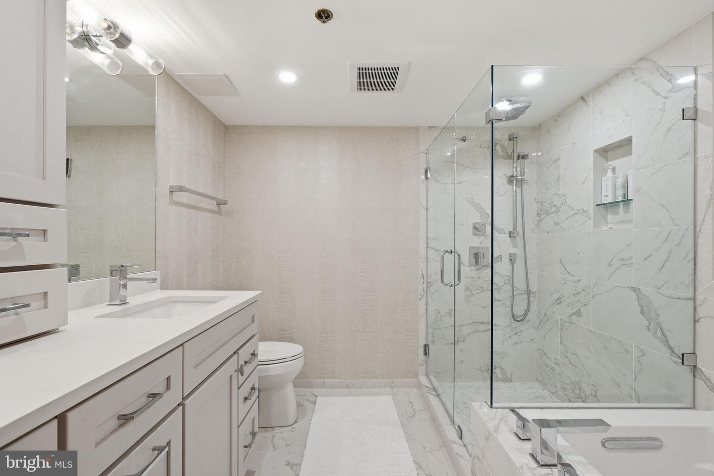 2121 Jamieson Avenue #1009 photo 13