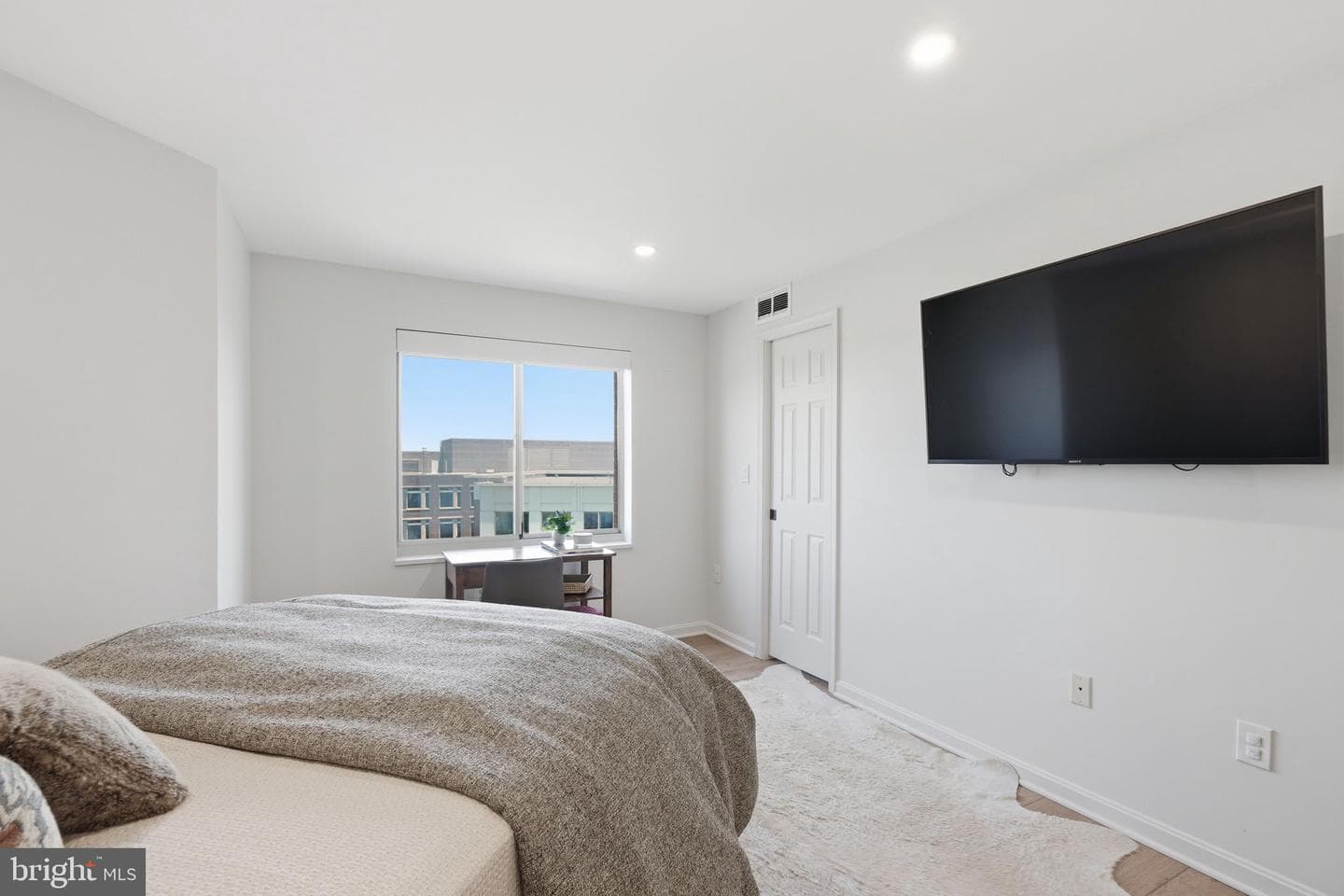 2121 Jamieson Avenue #1009 photo 14