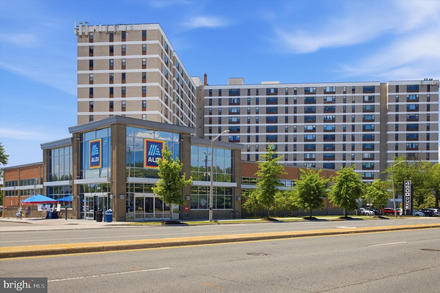 4600 Duke Street #528, Alexandria
