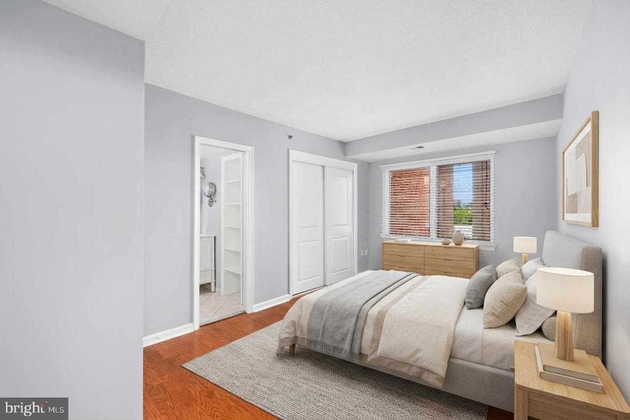 545 E Braddock Road #408 photo 11