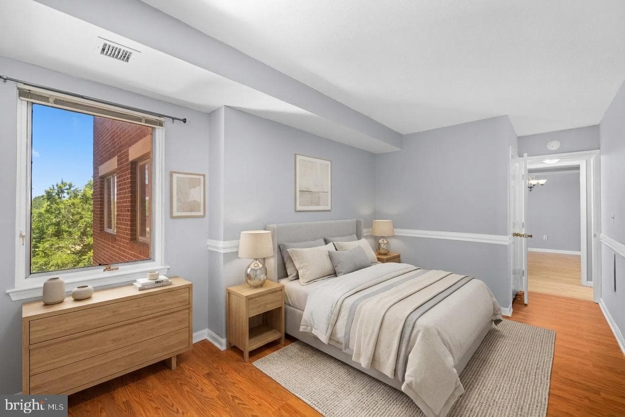 545 E Braddock Road #408 photo 13