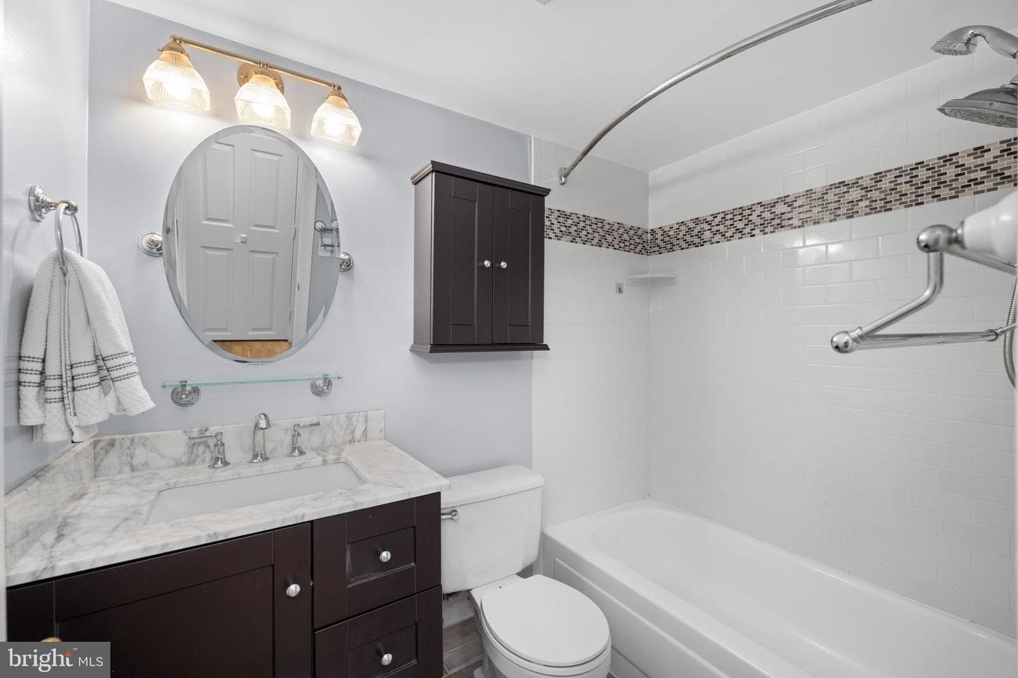 545 E Braddock Road #408 photo 14