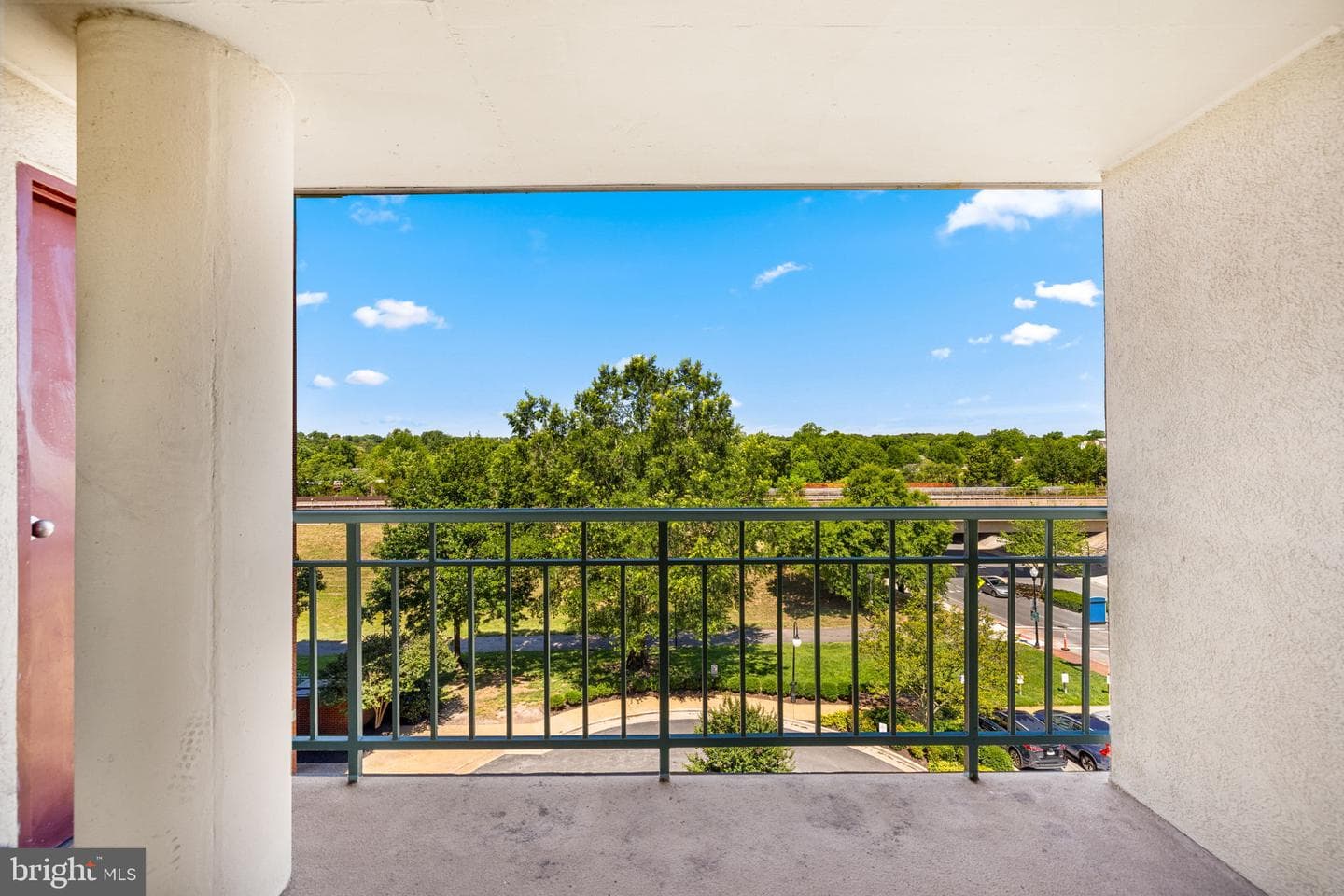 545 E Braddock Road #408 photo 17