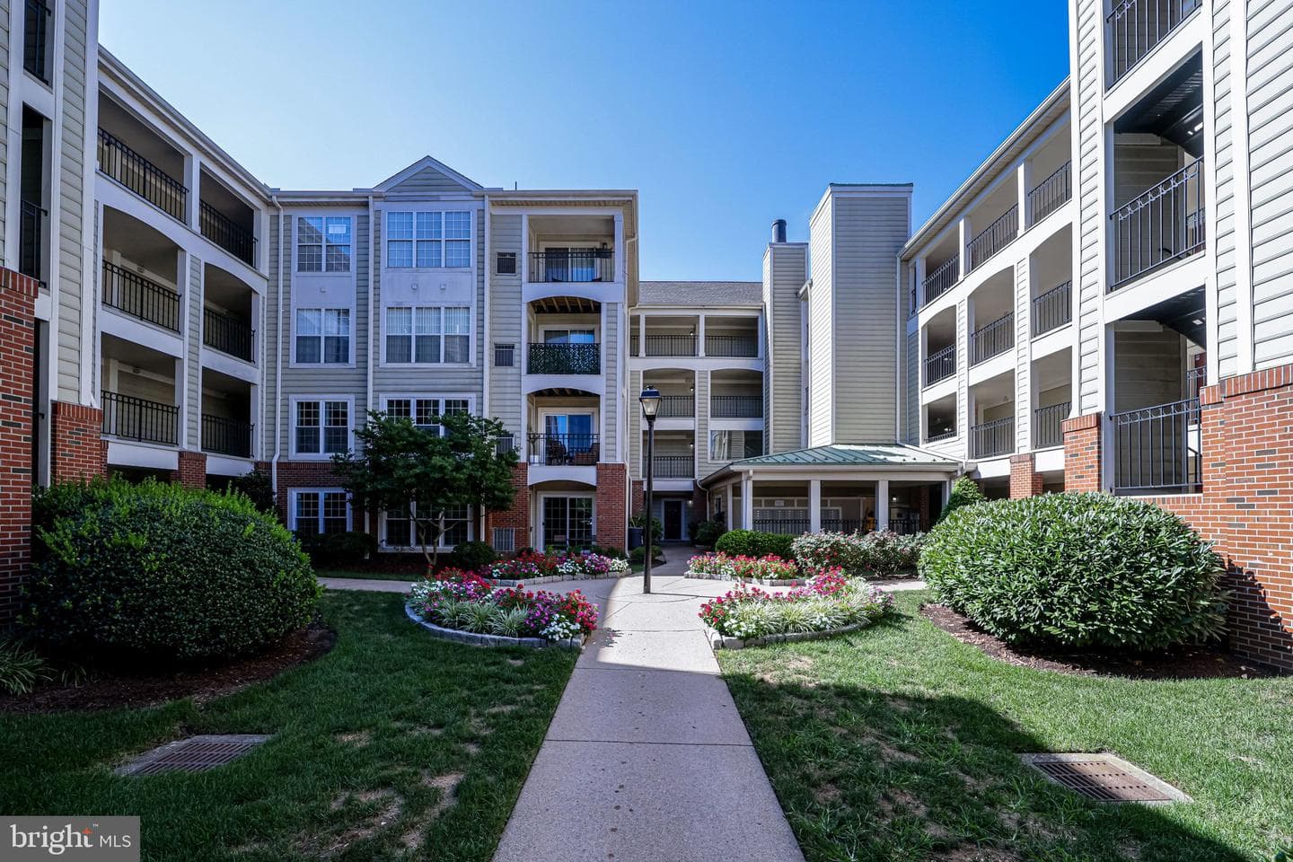 1100 Quaker Hill Drive #307, Alexandria