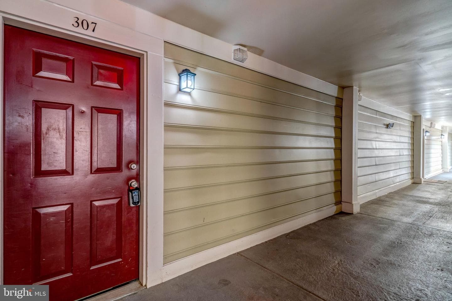 1100 Quaker Hill Drive #307 photo 3