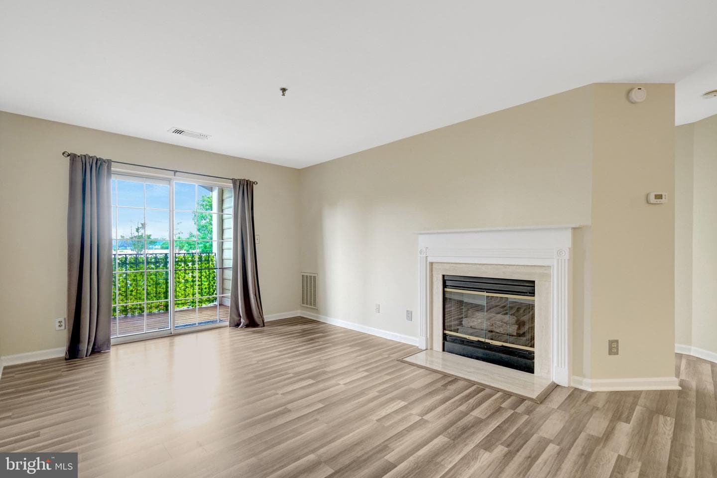 1100 Quaker Hill Drive #307 photo 5