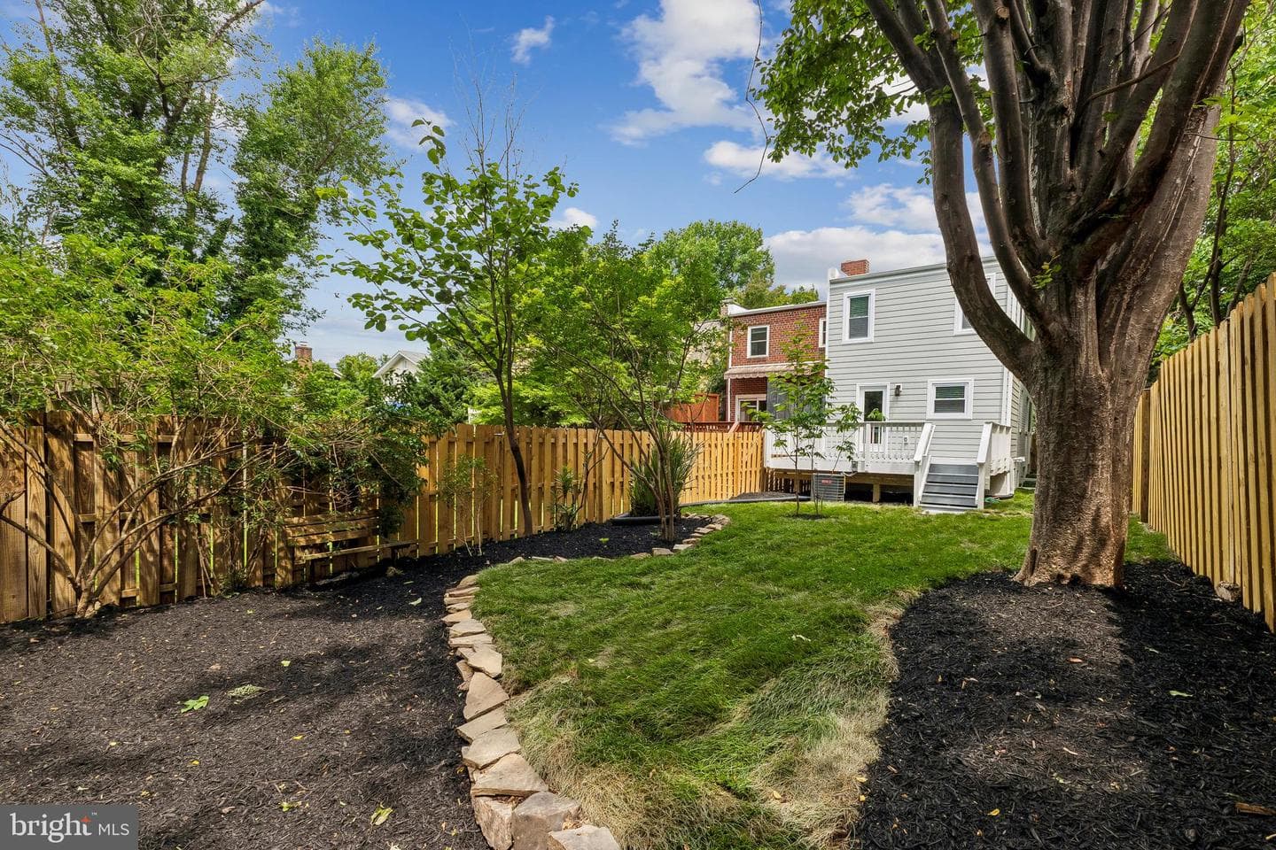 415 E Mason Avenue photo 32