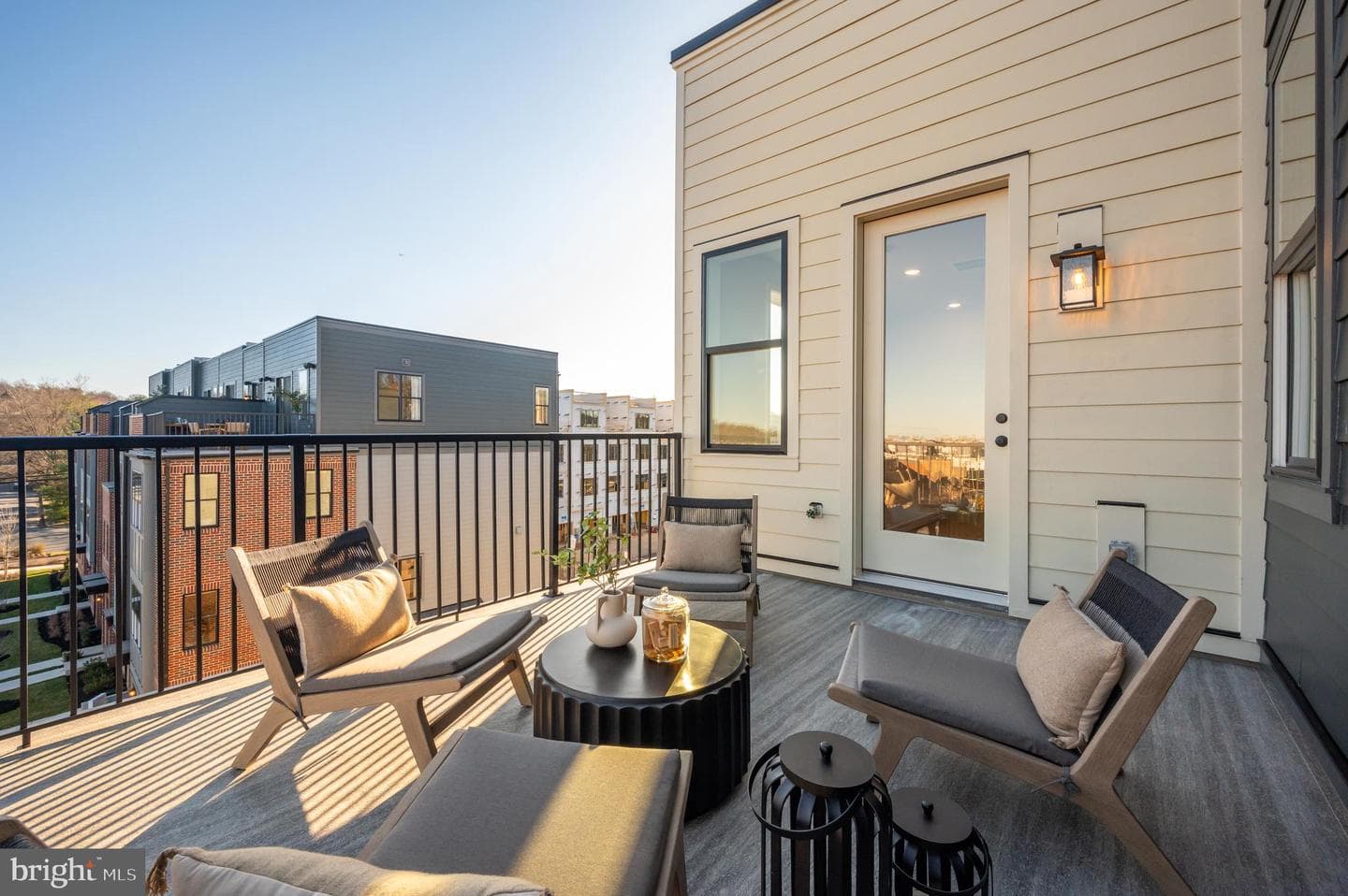131 Warburton Street photo 13