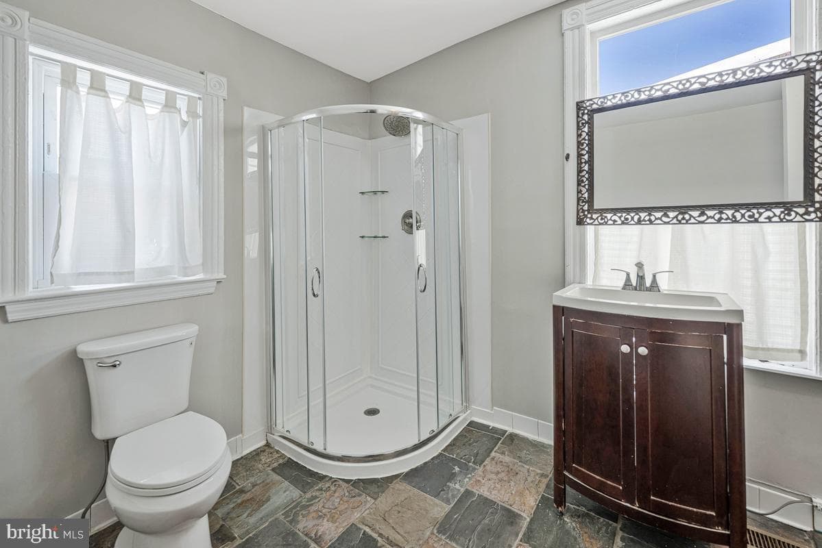 514 N Patrick Street photo 47